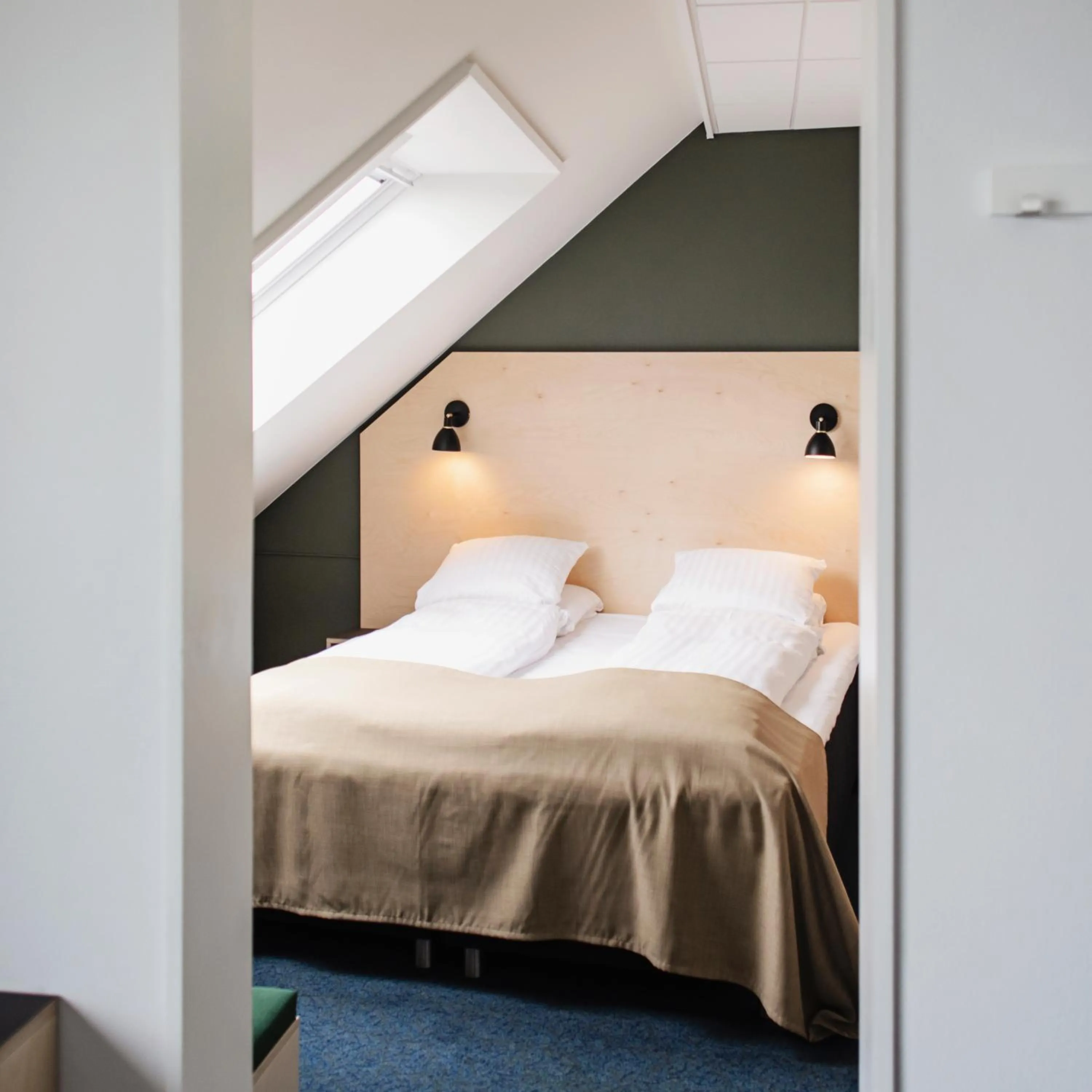 Bed in 62N Hotel - City Center