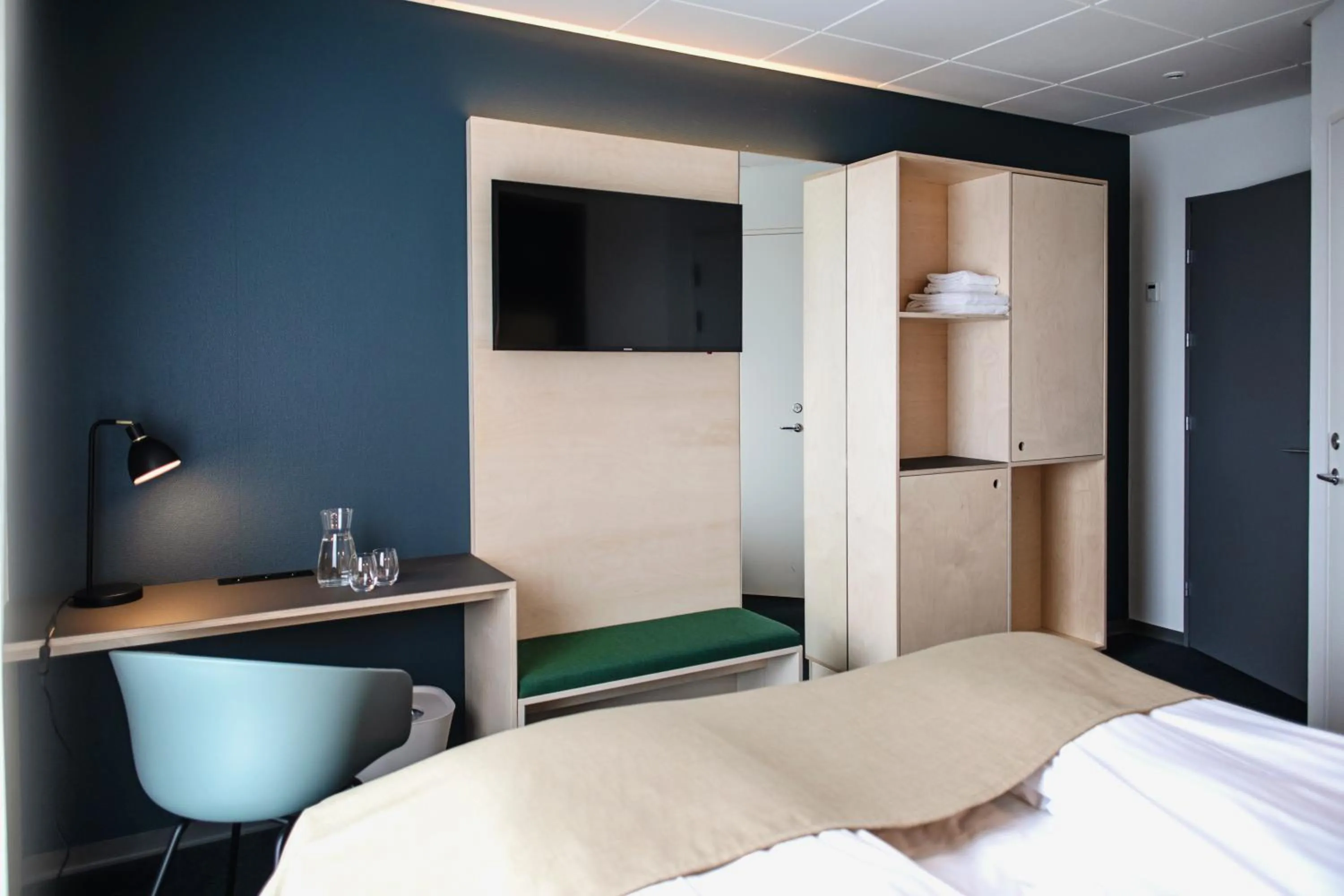 TV and multimedia, Bed in 62N Hotel - City Center