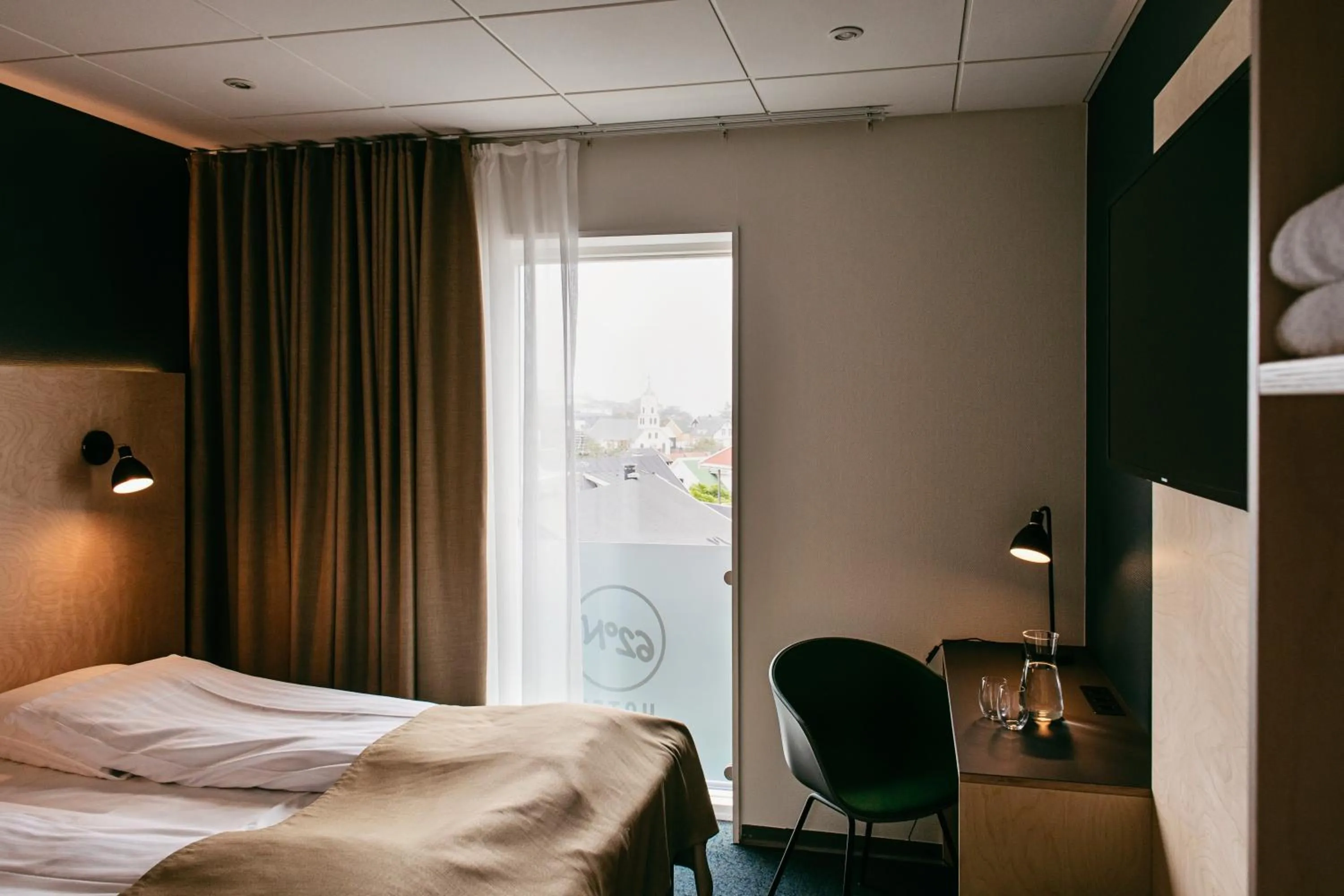 Bed in 62N Hotel - City Center