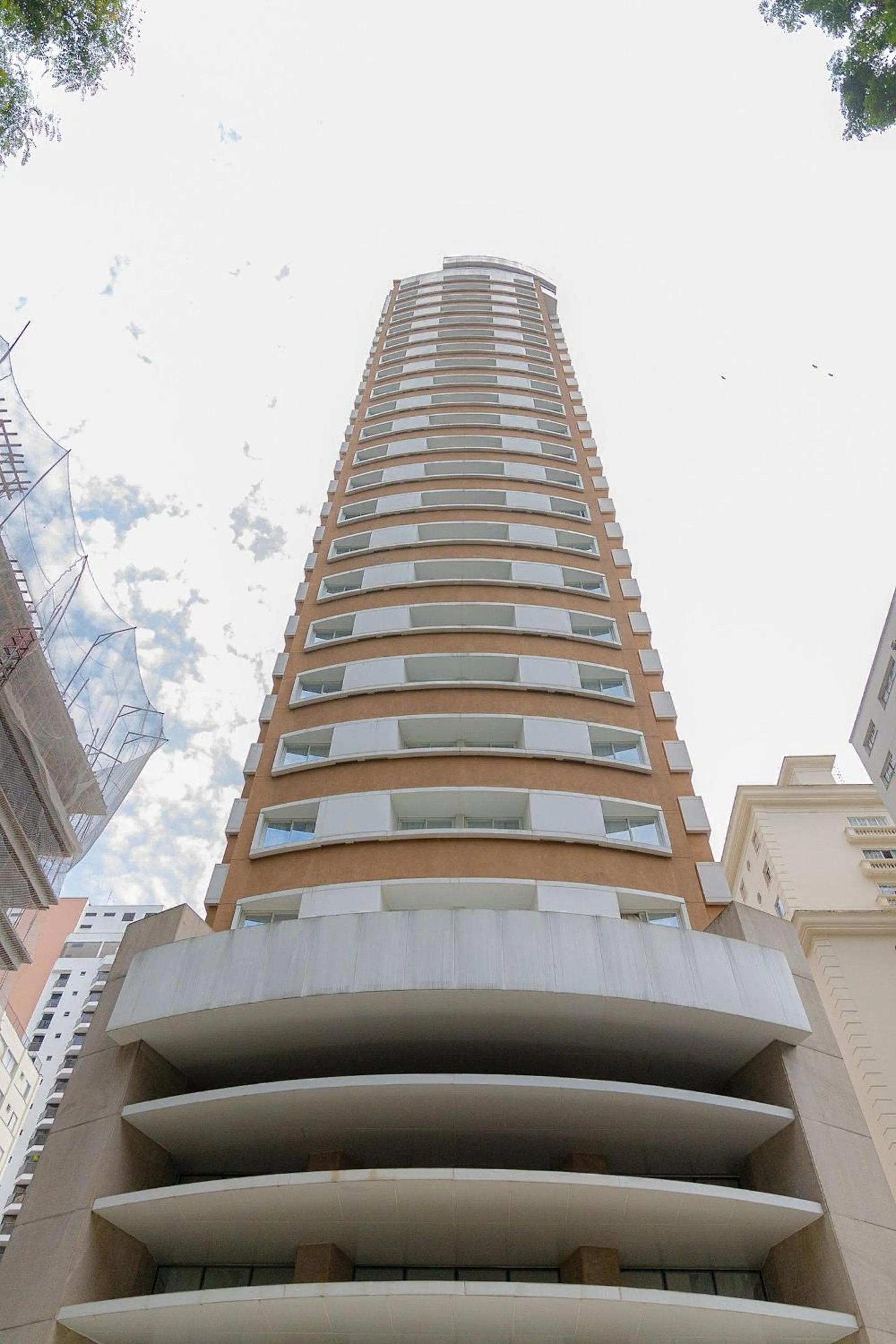 Property building in Elegant Flat Internacional Plaza-Garagem e Piscina