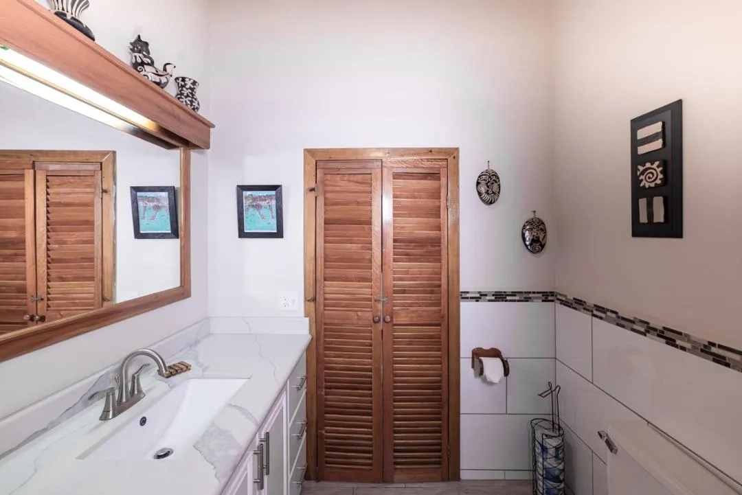 Bathroom in Cocolobo Resort