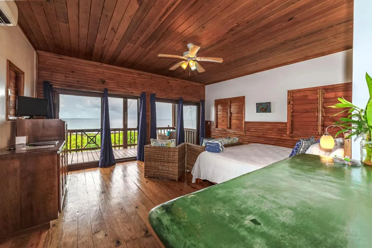 Bed in Cocolobo Resort