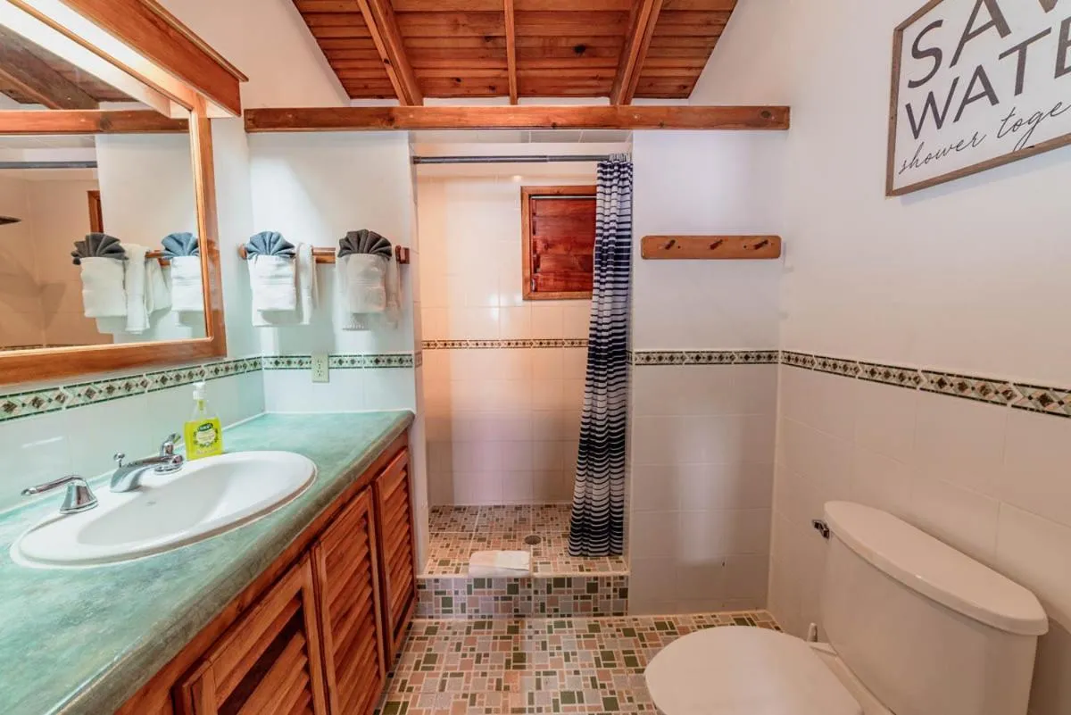 Shower in Cocolobo Resort