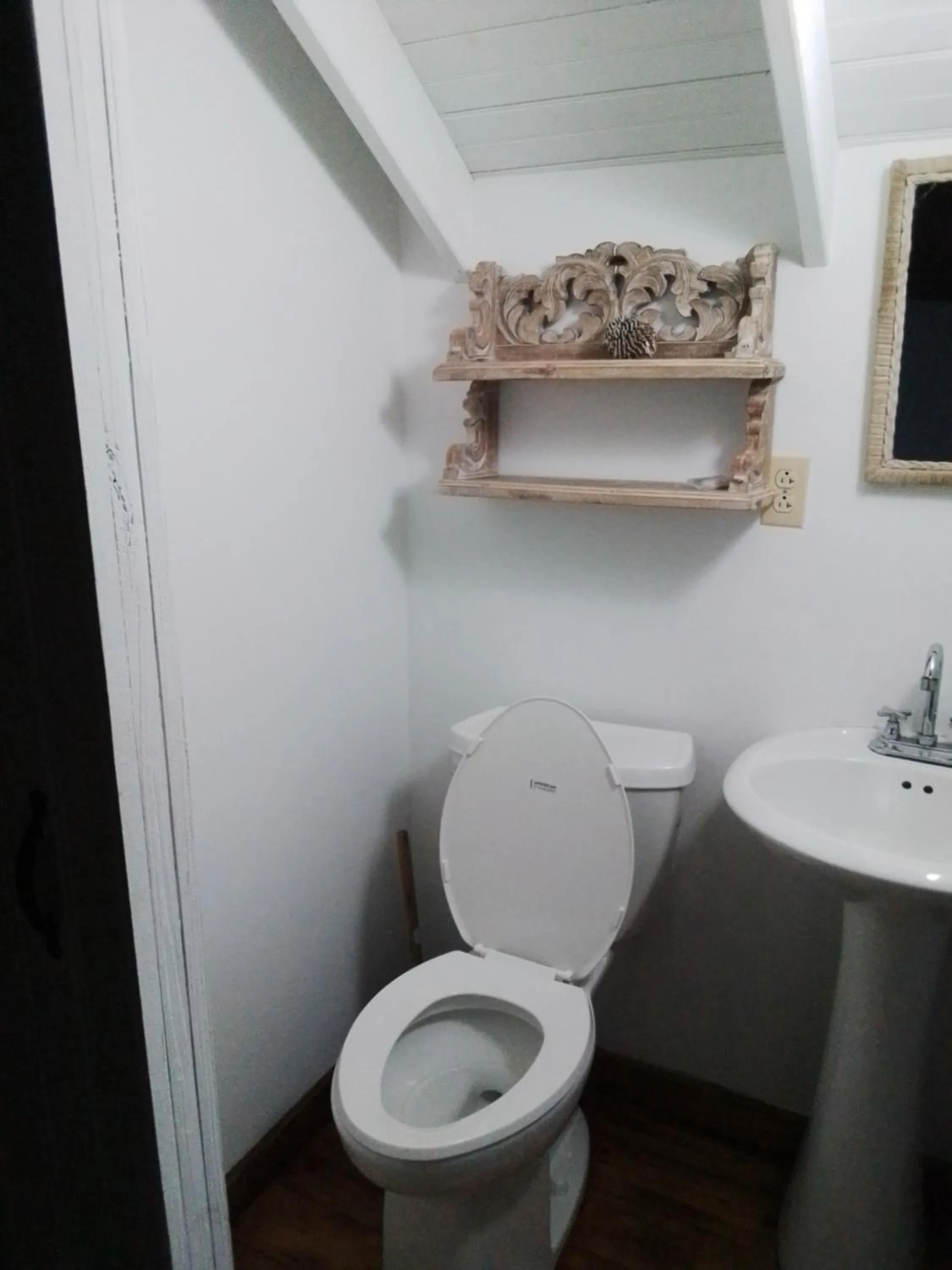 Toilet in Cocolobo Resort