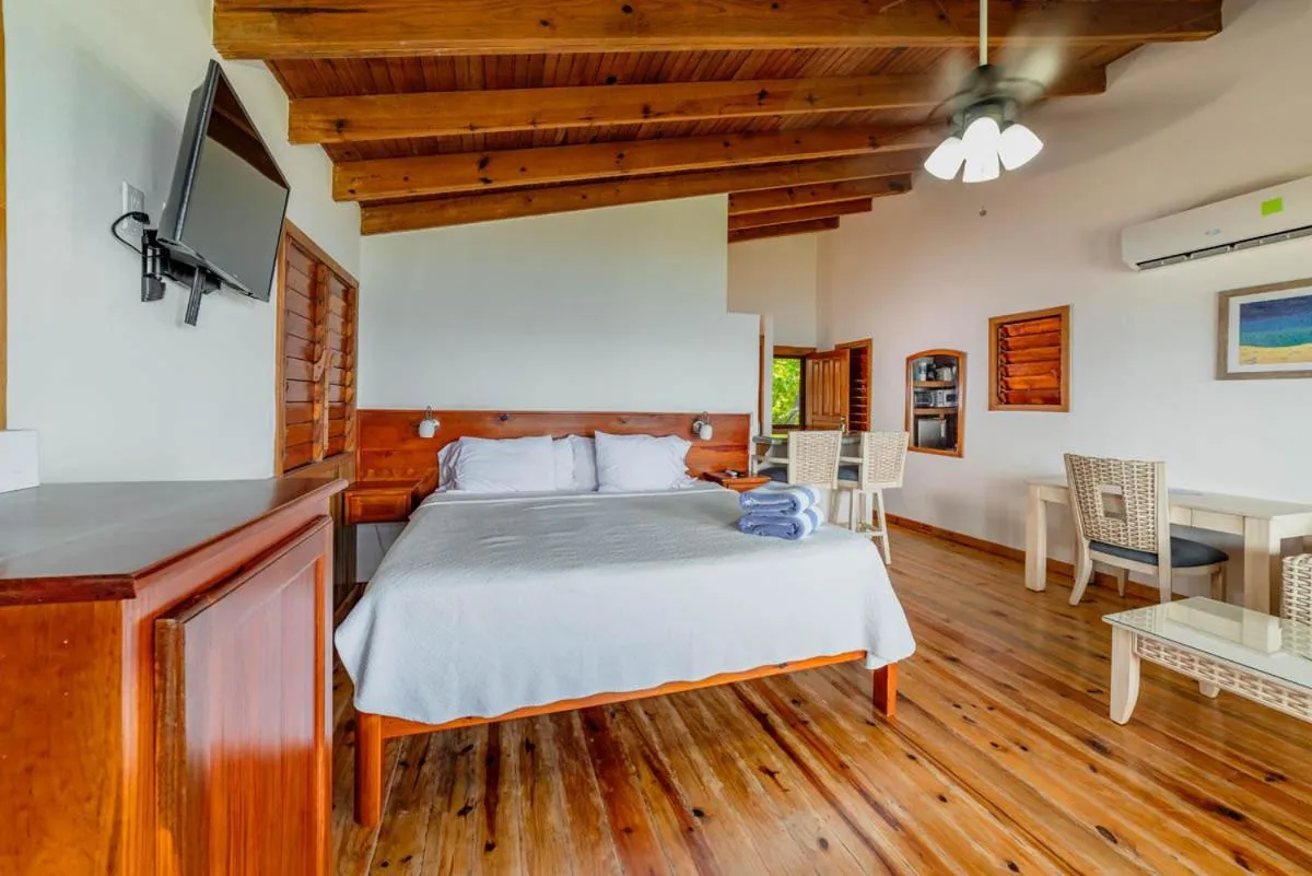 Bed in Cocolobo Resort