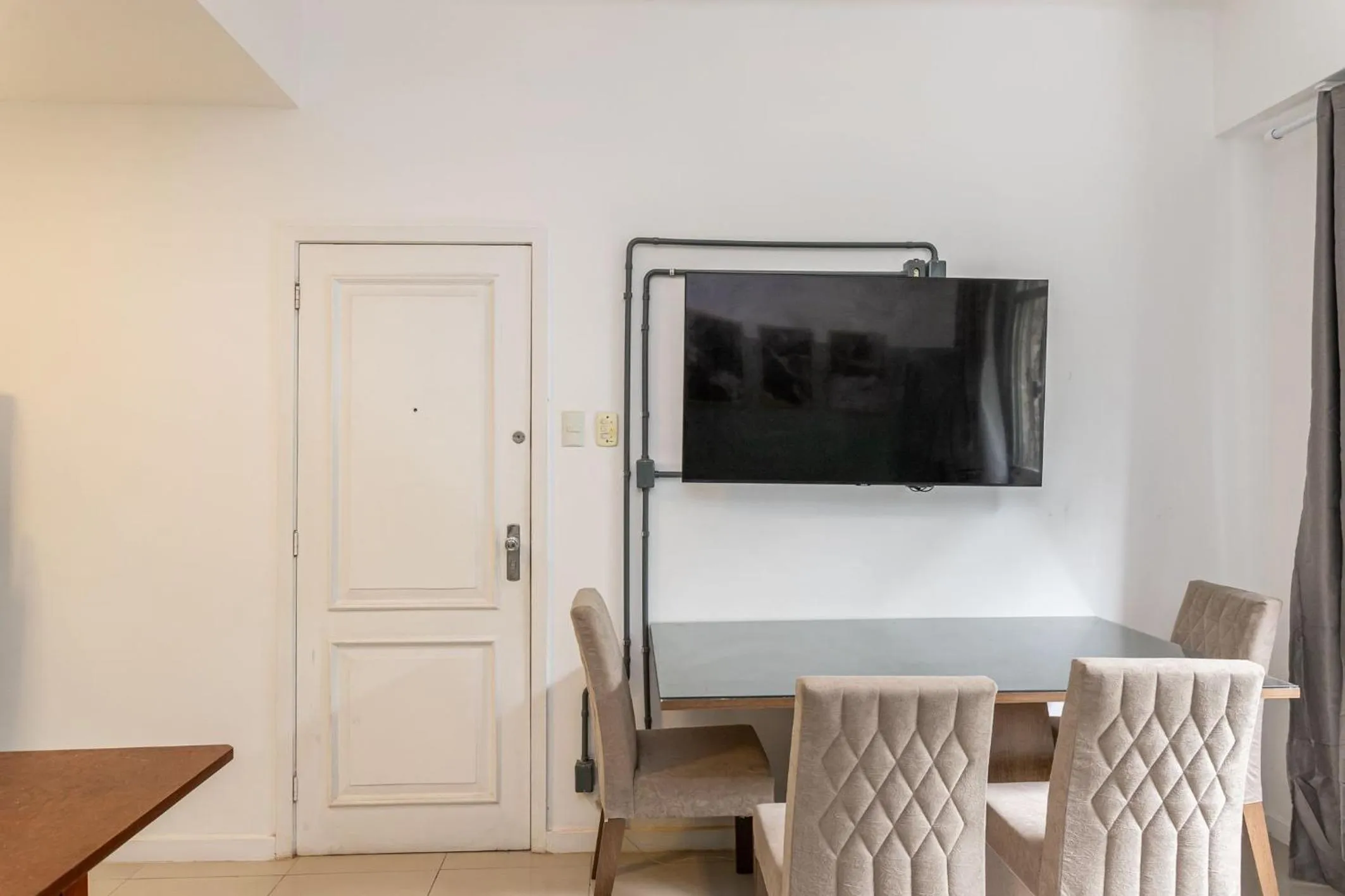 Living room in Must Leblon - pacote: 4 Hóspedes, Praia + 1 Ticket