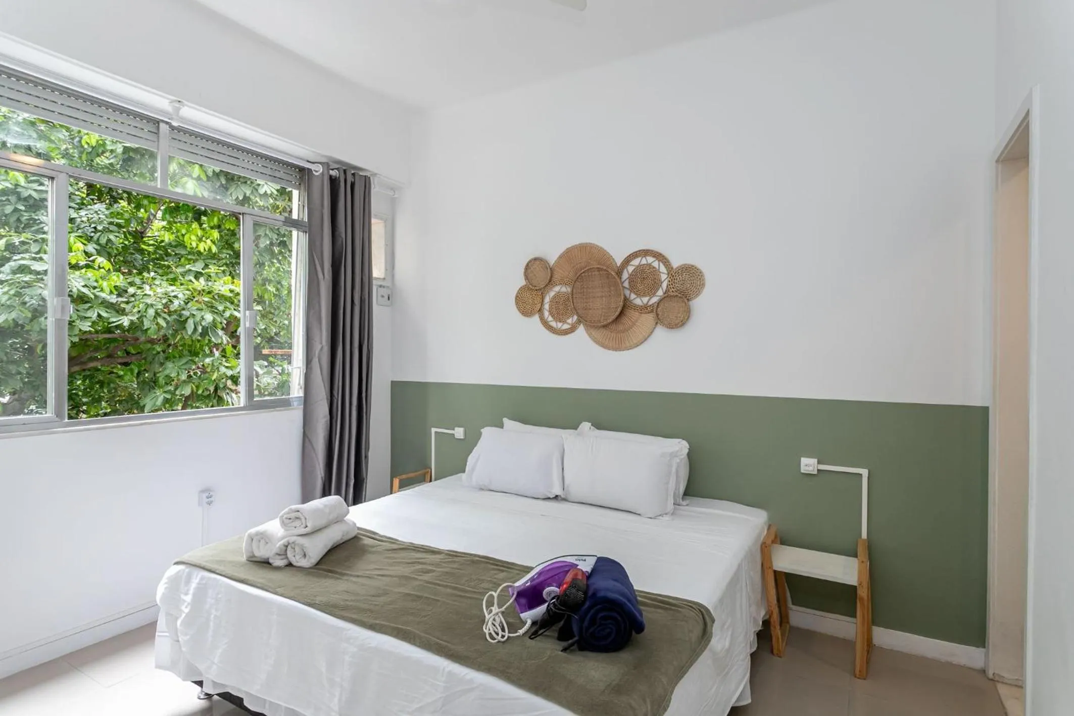 Bedroom in Must Leblon - pacote: 4 Hóspedes, Praia + 1 Ticket