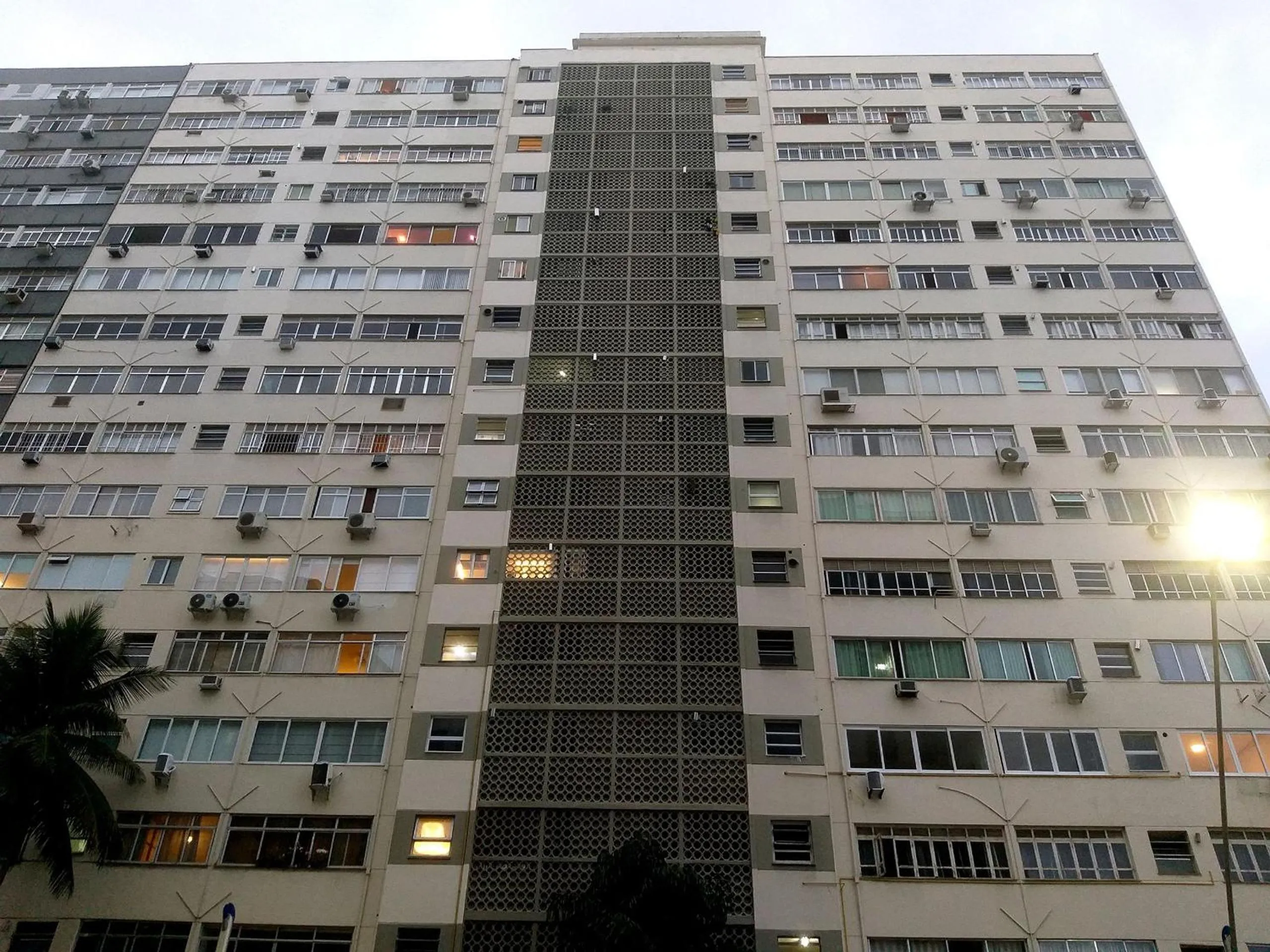 Off site in Must Leblon - pacote: 4 Hóspedes, Praia + 1 Ticket