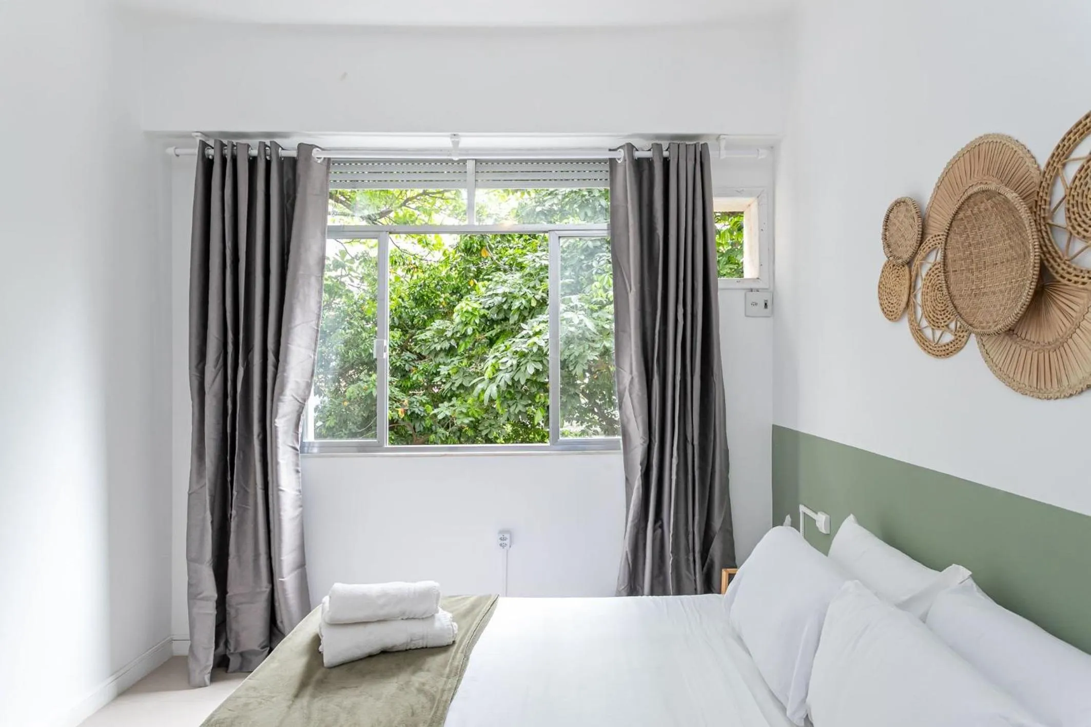 Bedroom in Must Leblon - pacote: 4 Hóspedes, Praia + 1 Ticket