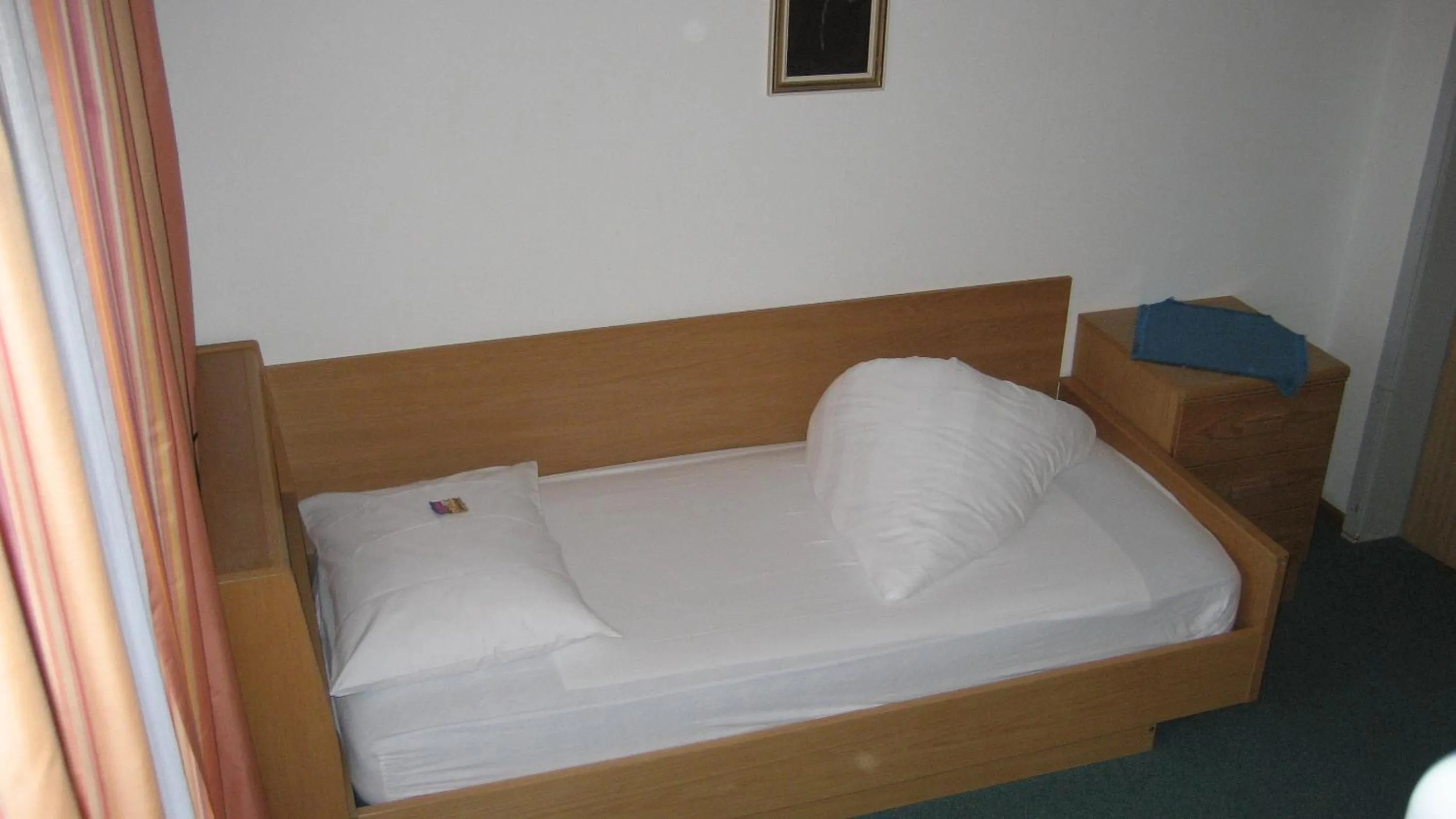 Photo of the whole room, Bed in Garni Kofler