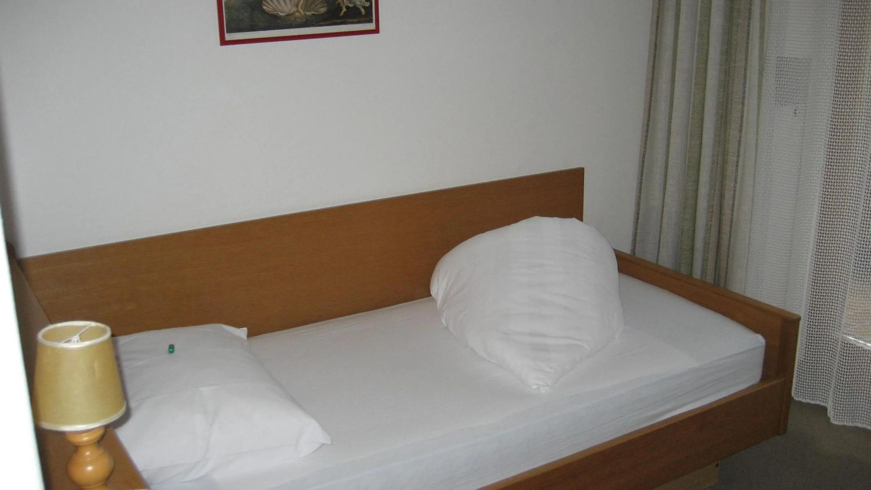 Photo of the whole room, Bed in Garni Kofler
