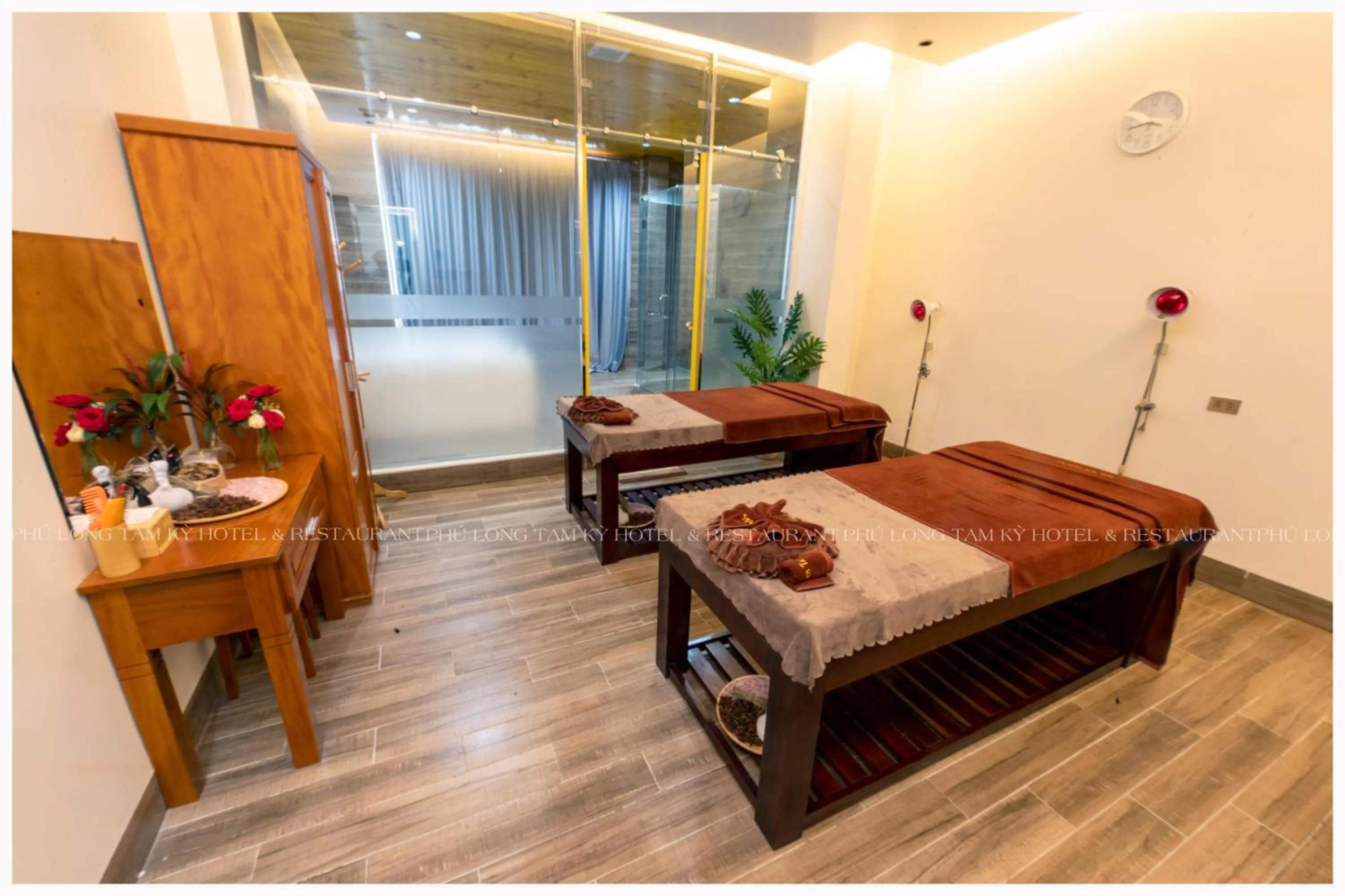 Spa and wellness centre/facilities, Bed in Phú Long Tam Kỳ Hotel & Restaurant