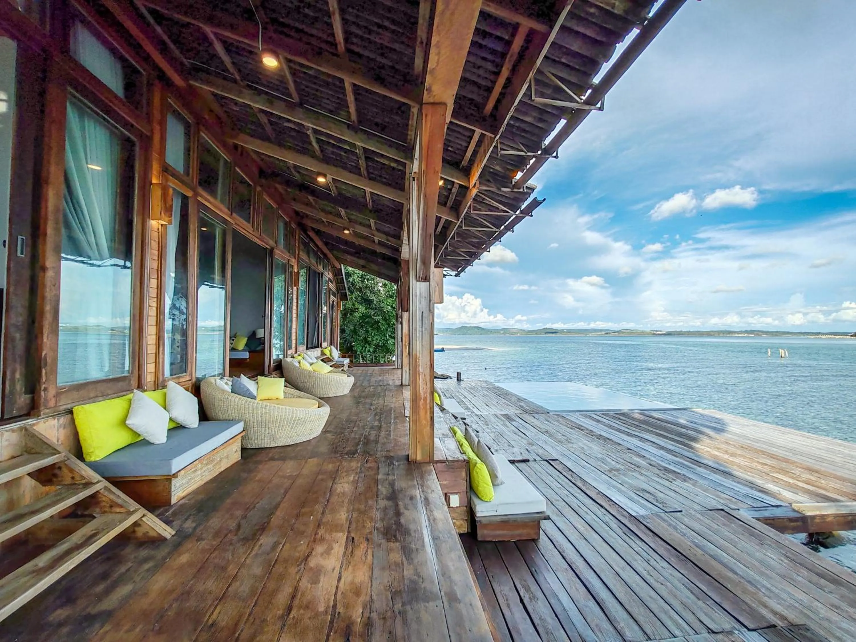 Balcony/Terrace in Full Moon Island Resort