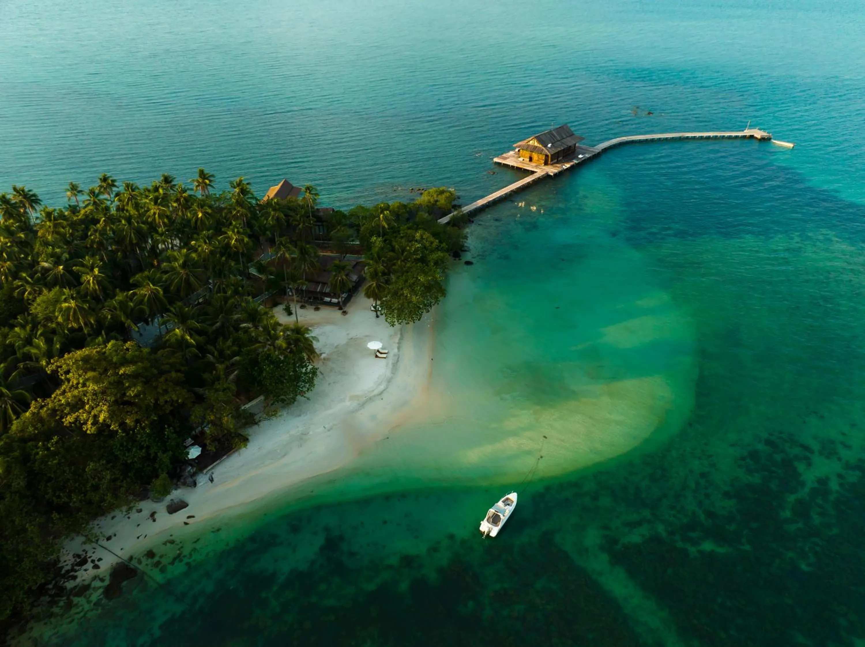 Bird's eye view in Full Moon Island Resort