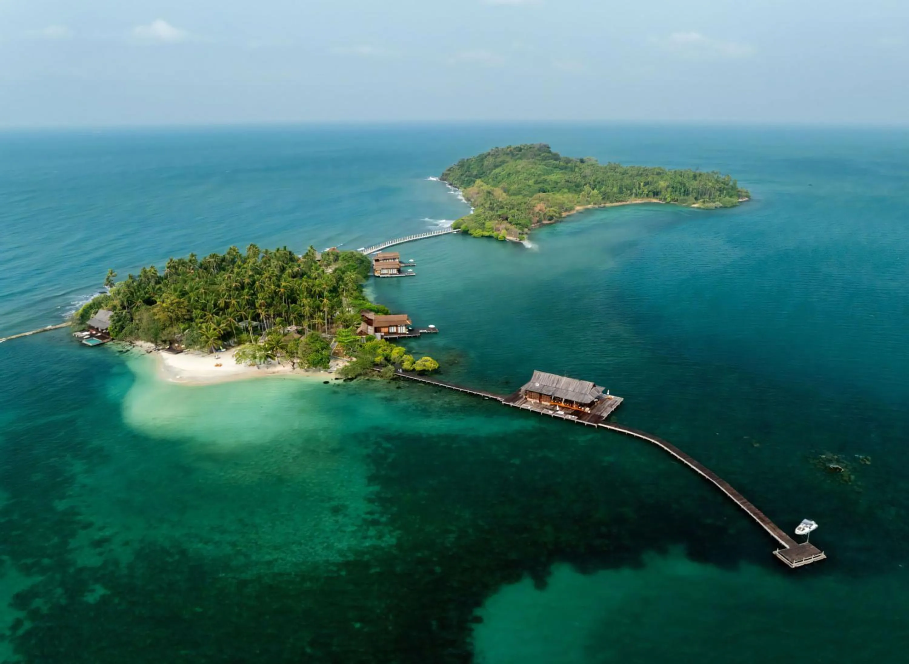 Property building in Full Moon Private Island