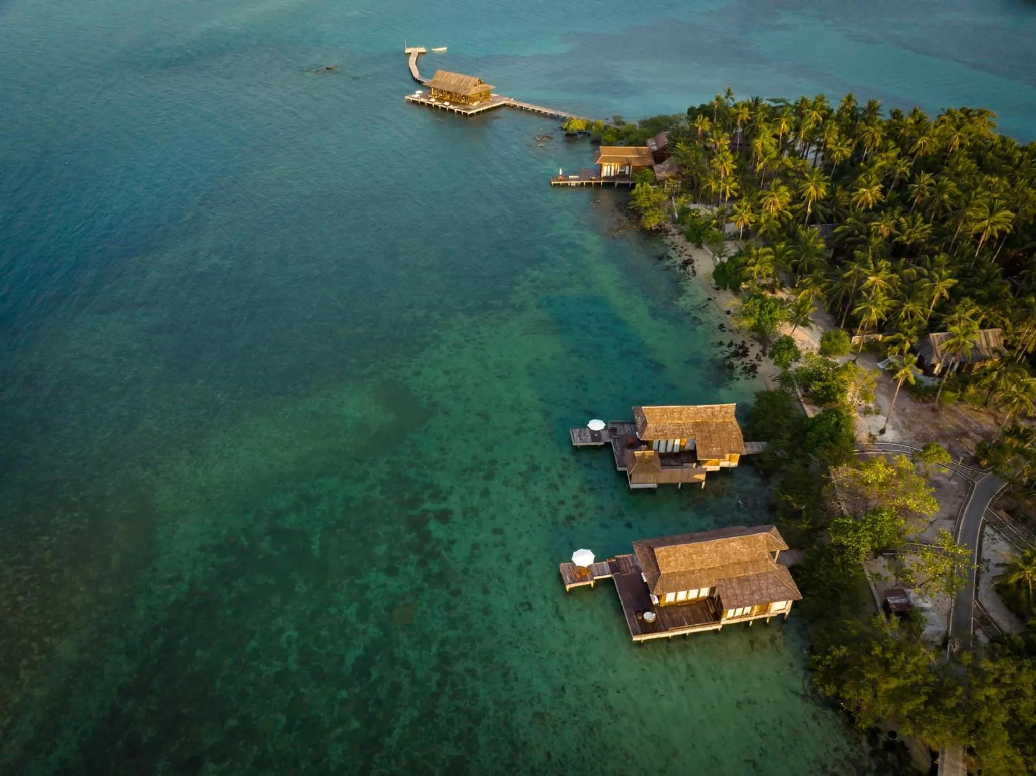 Day in Full Moon Island Resort