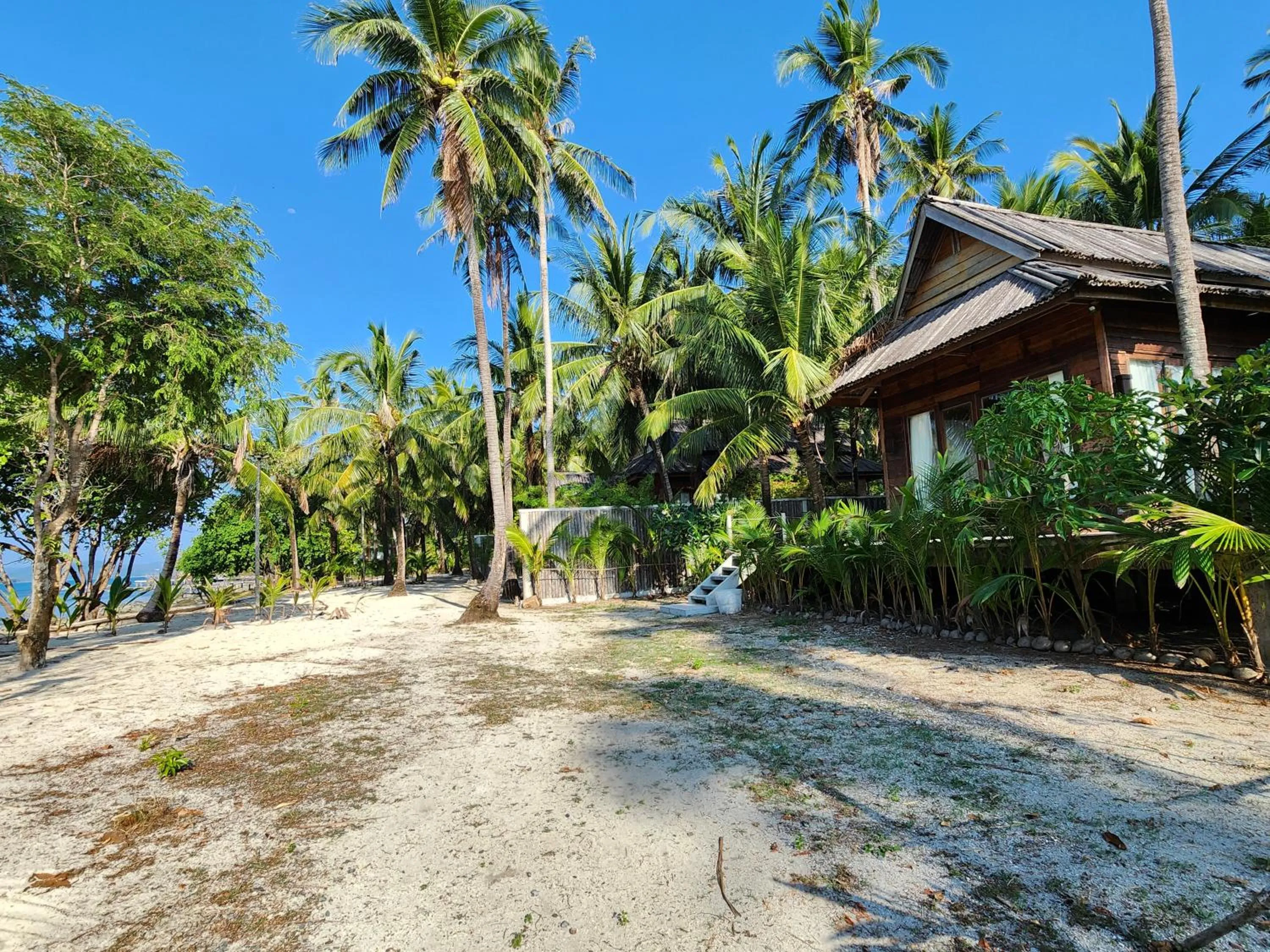 Day in Full Moon Island Resort