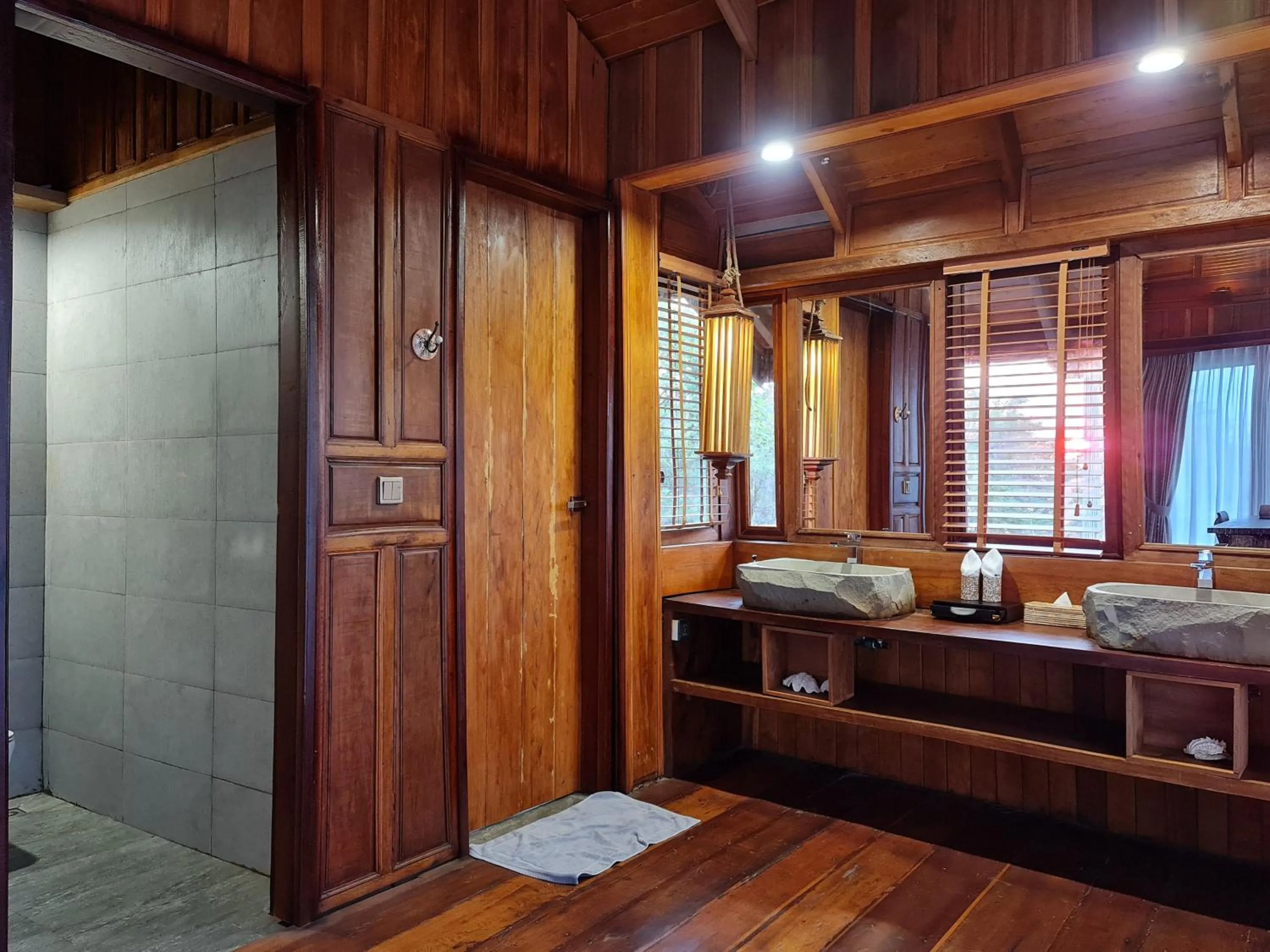 Bathroom in Full Moon Island Resort