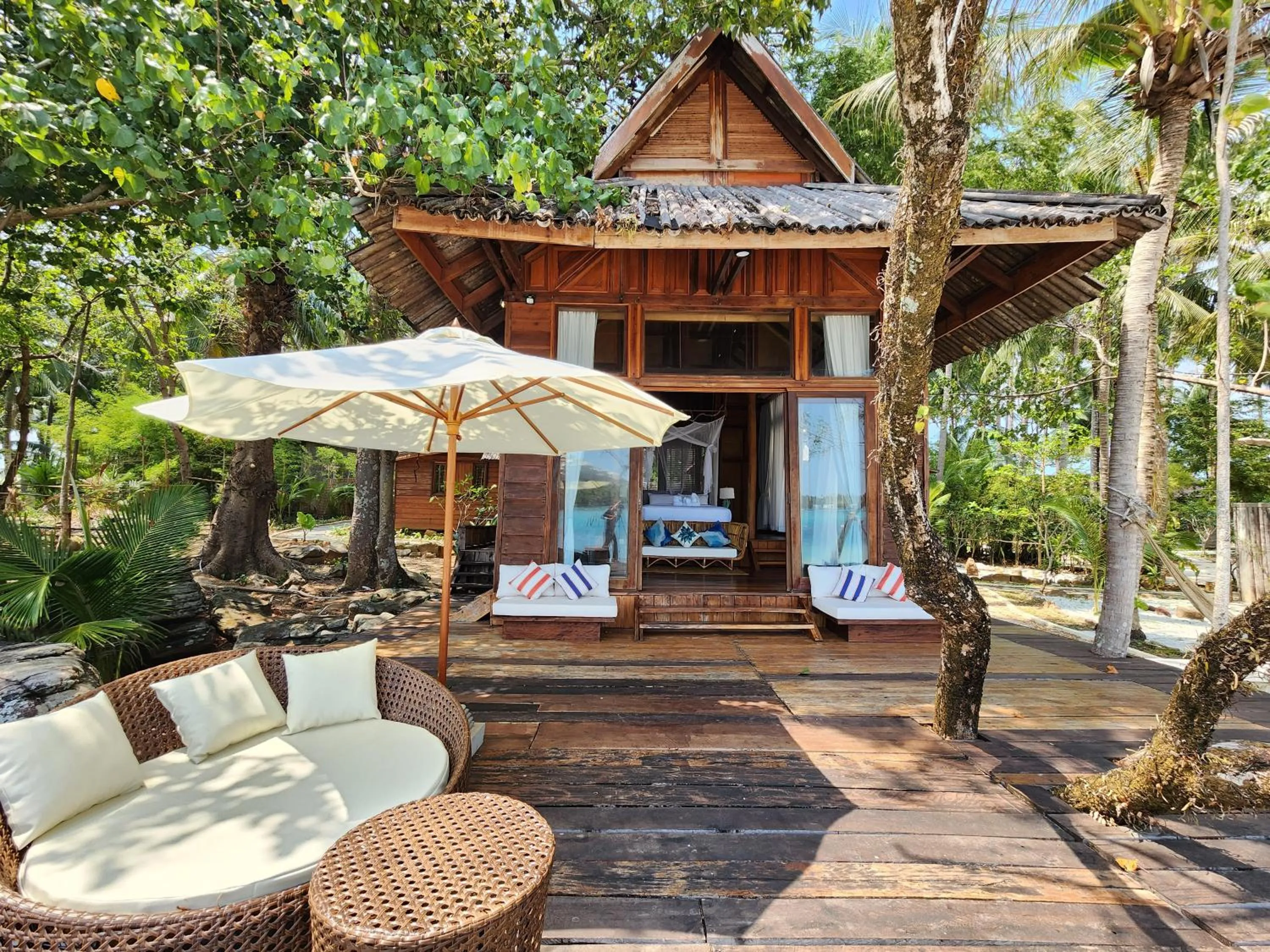 Property building in Full Moon Island Resort