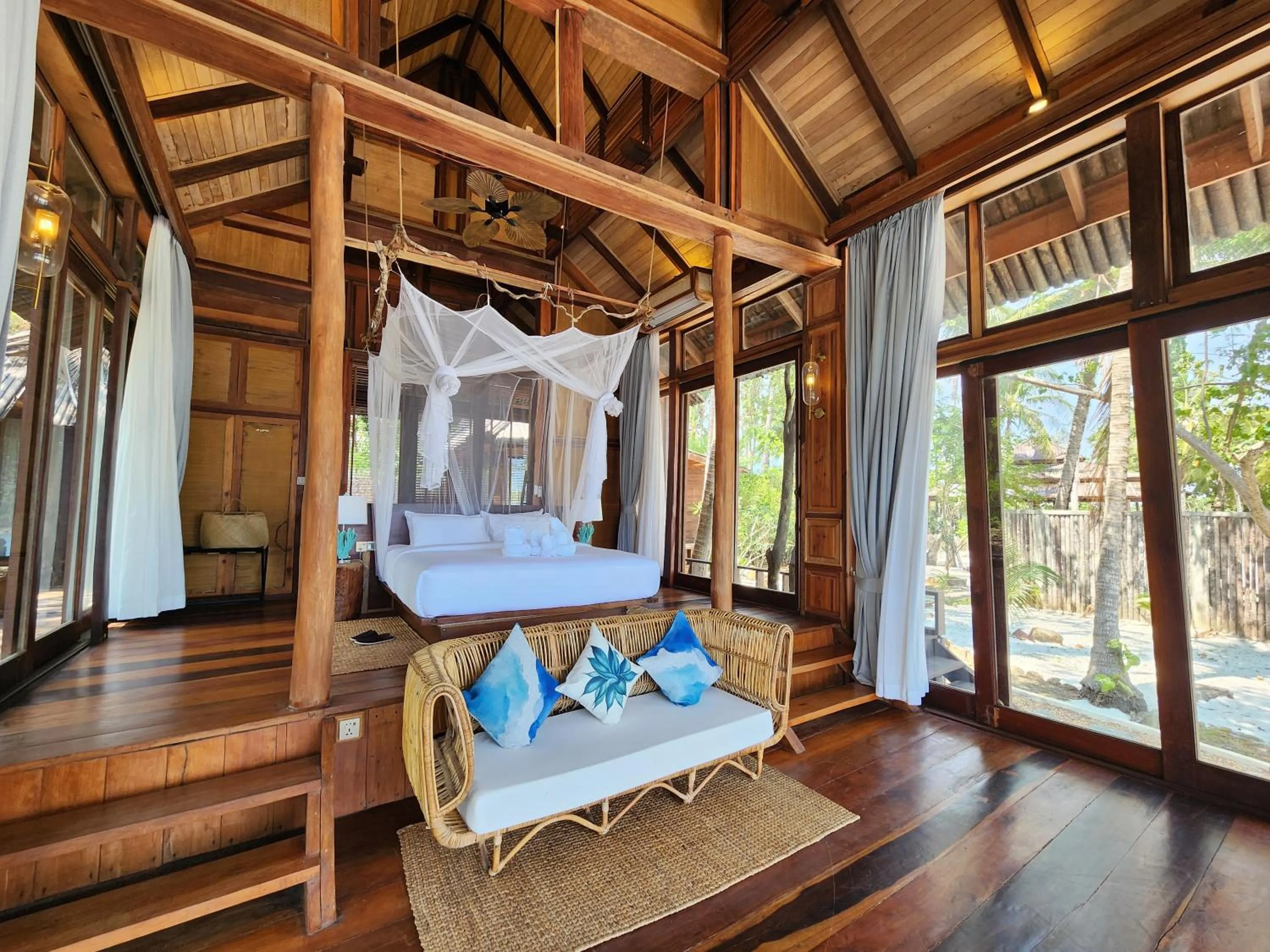 Bedroom in Full Moon Island Resort
