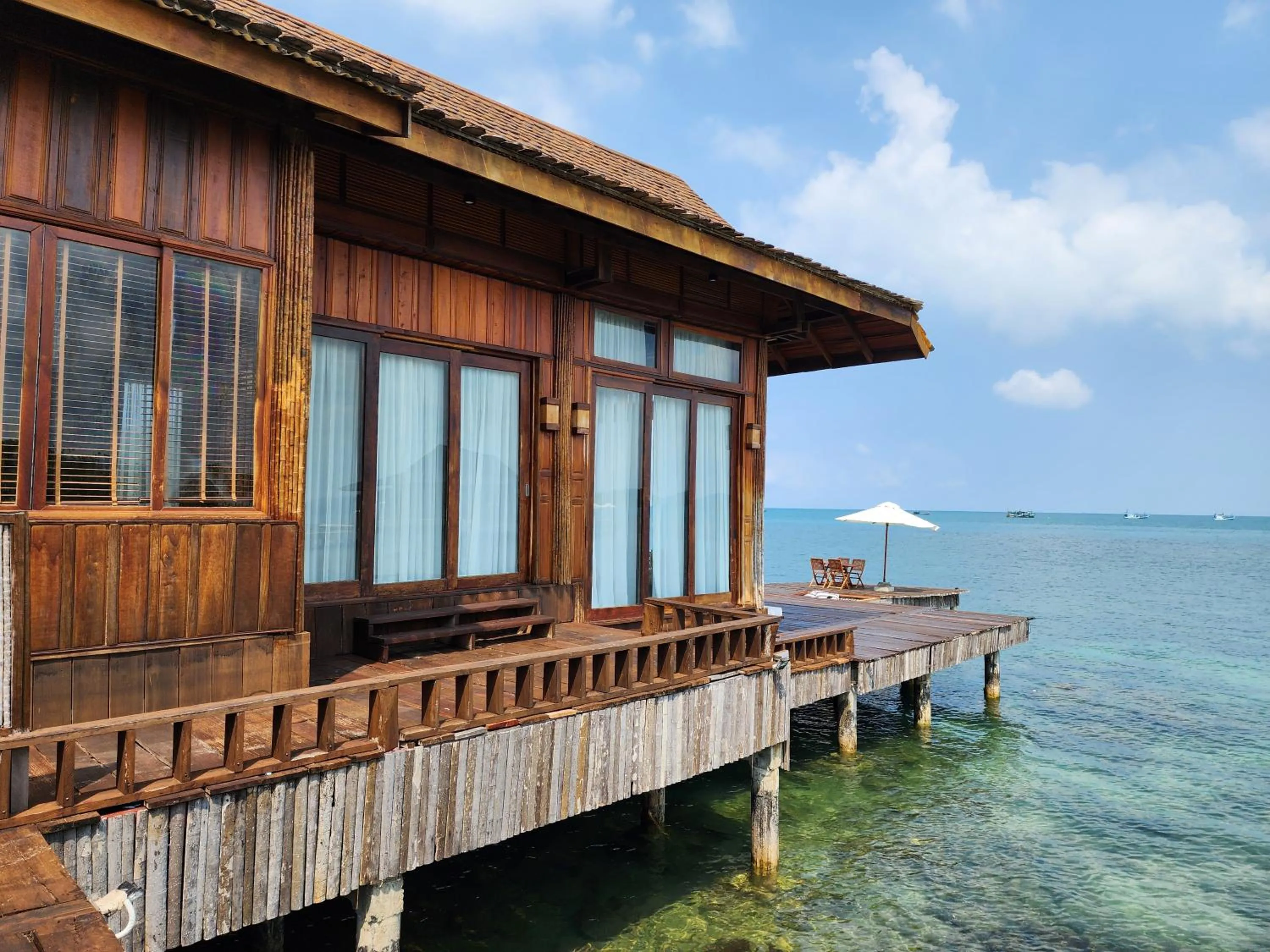 Day in Full Moon Island Resort