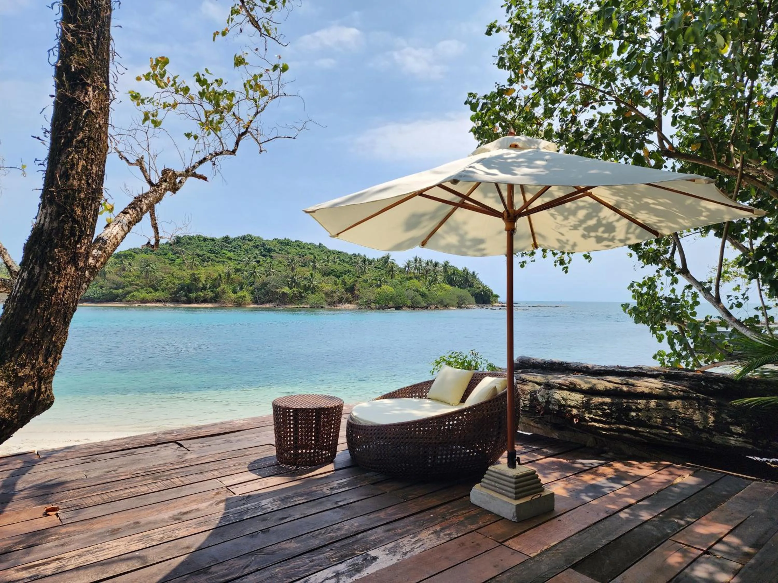 Natural landscape in Full Moon Island Resort