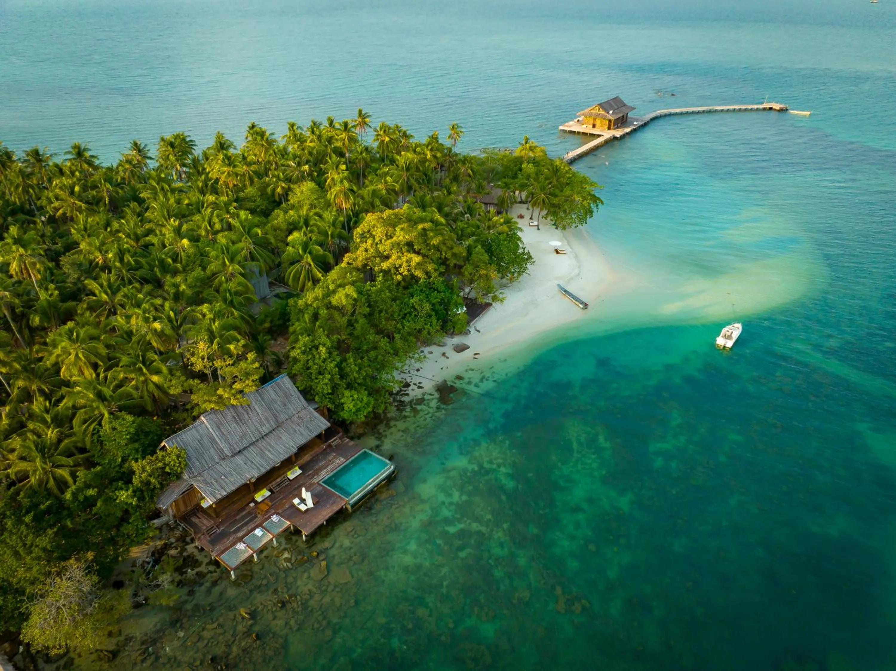 Bird's eye view in Full Moon Island Resort