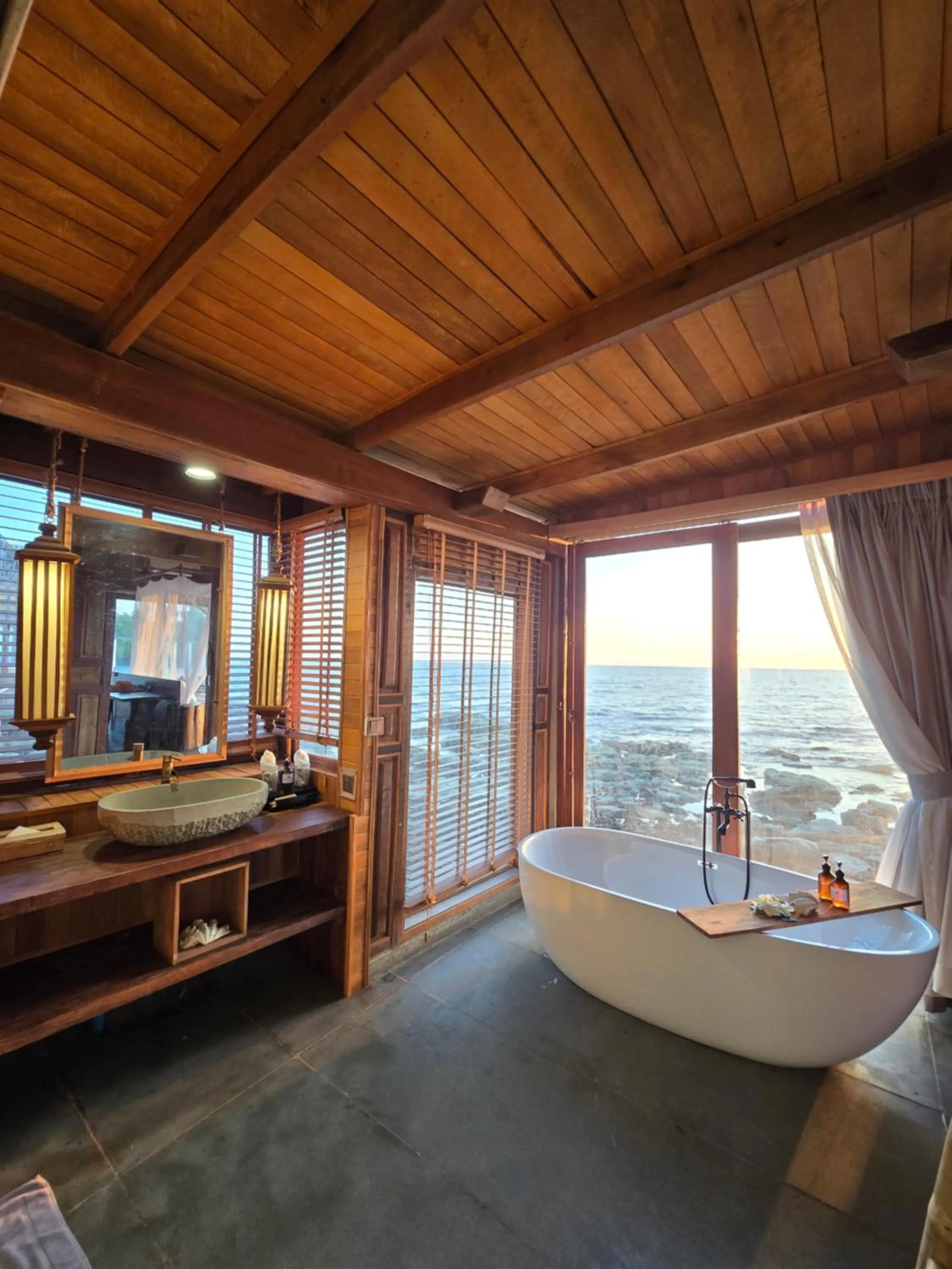 Bathroom in Full Moon Island Resort