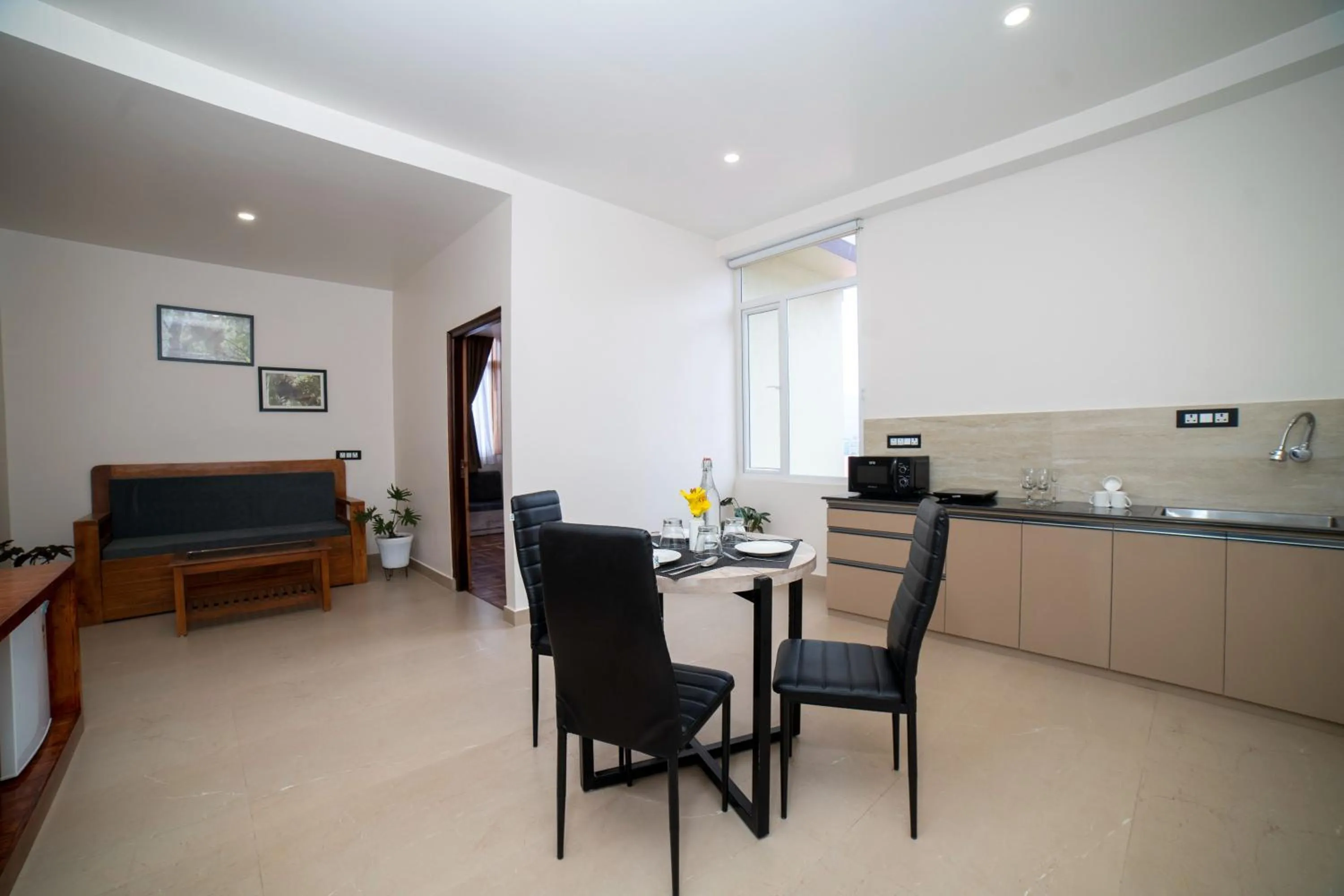 Kitchen or kitchenette in Zip By Spree Hotels Gangtok