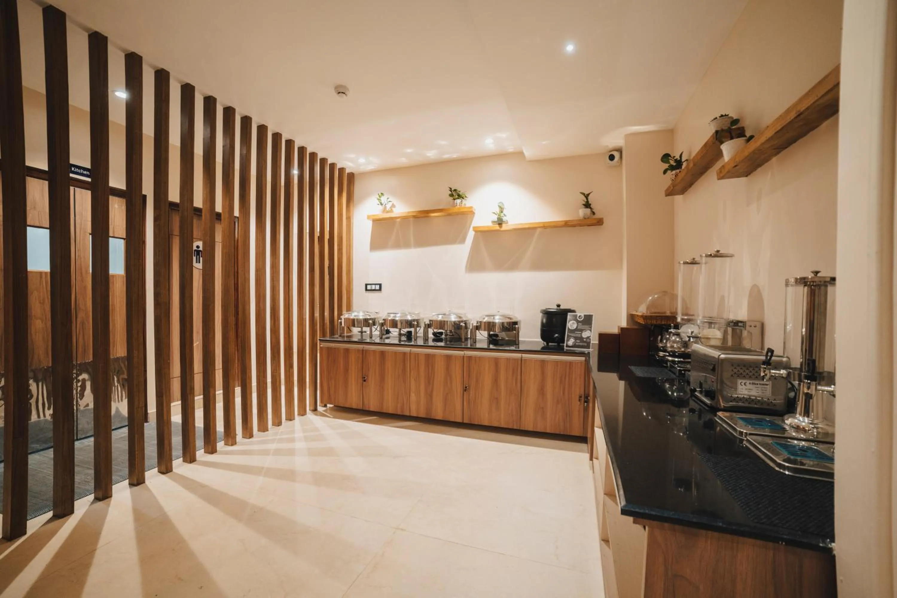 Restaurant/places to eat in Zip By Spree Hotels Gangtok