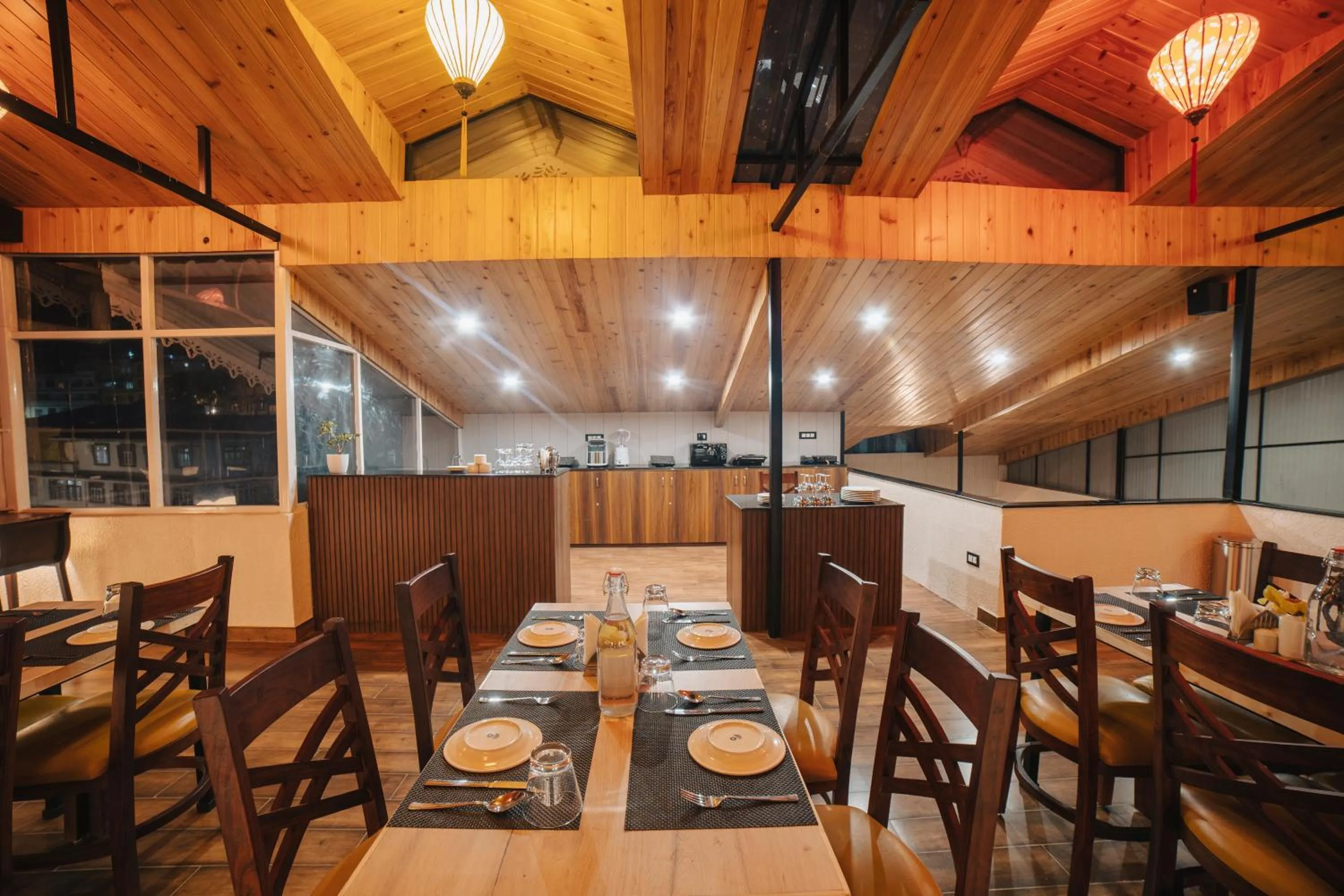 Restaurant/places to eat in Zip By Spree Hotels Gangtok