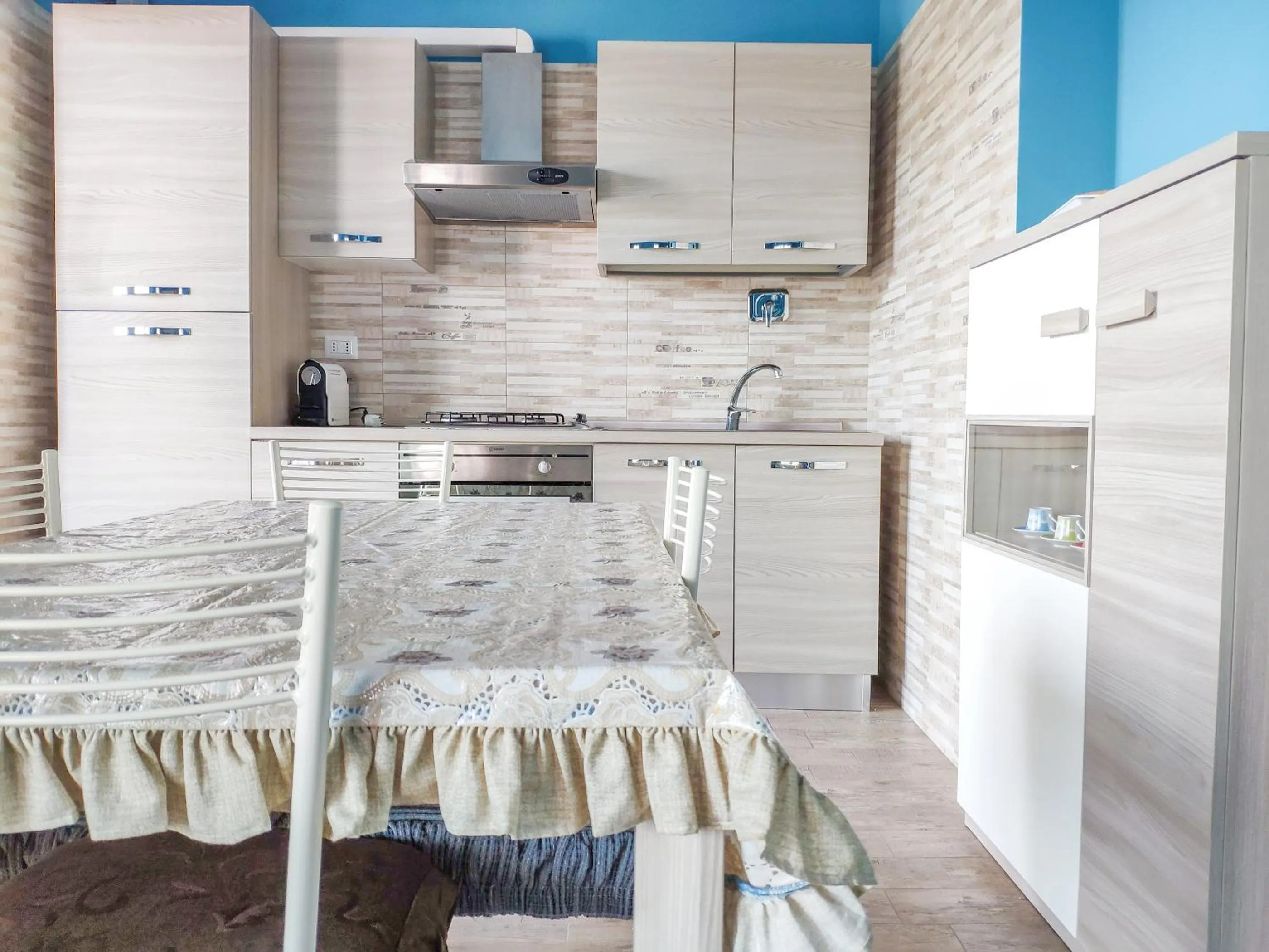 Kitchen or kitchenette in Homiday - Residence Mykonos