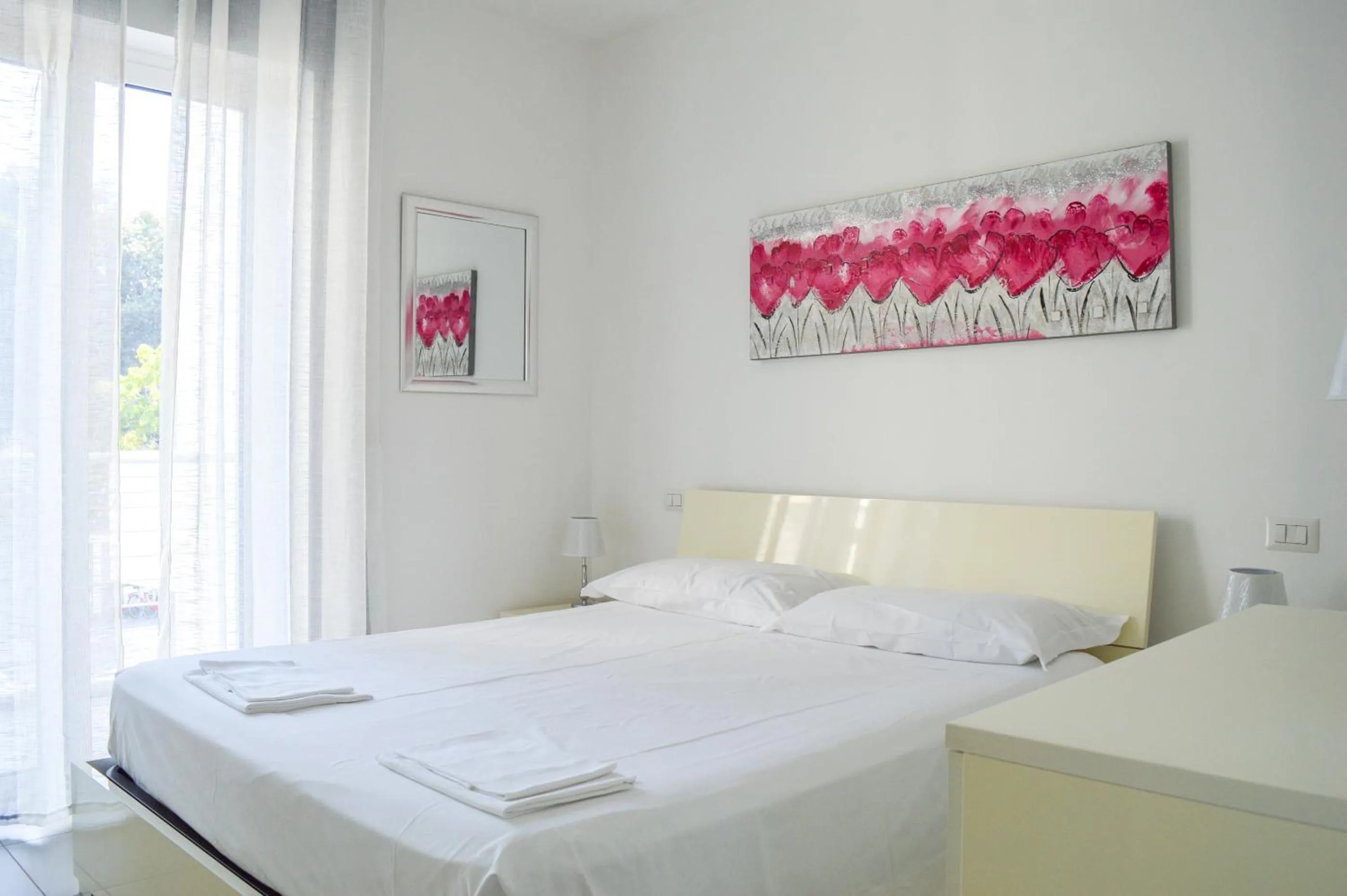 Photo of the whole room, Bed in Homiday - Residence Mykonos