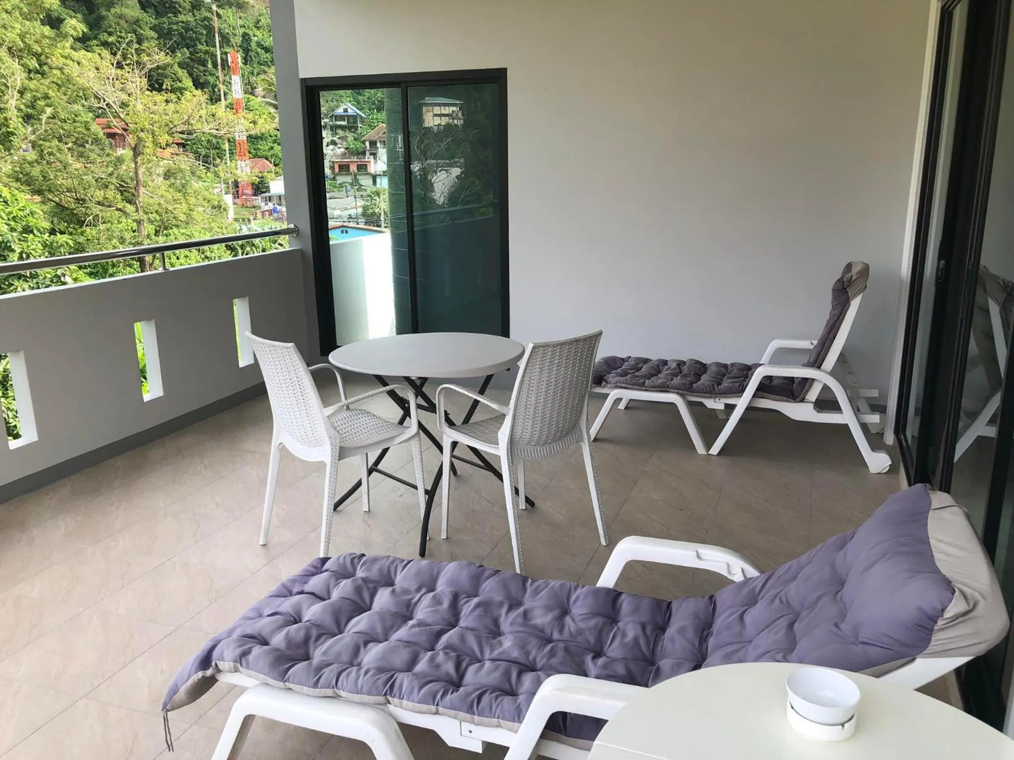 Balcony/Terrace in M&N Guesthouse Kata