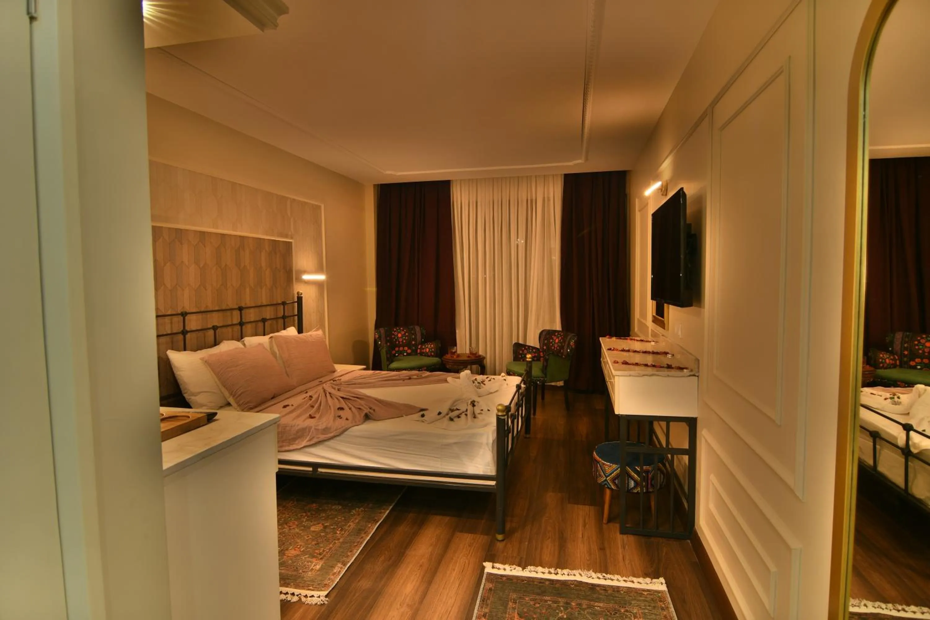 Bed in SUR PALACE OTEL