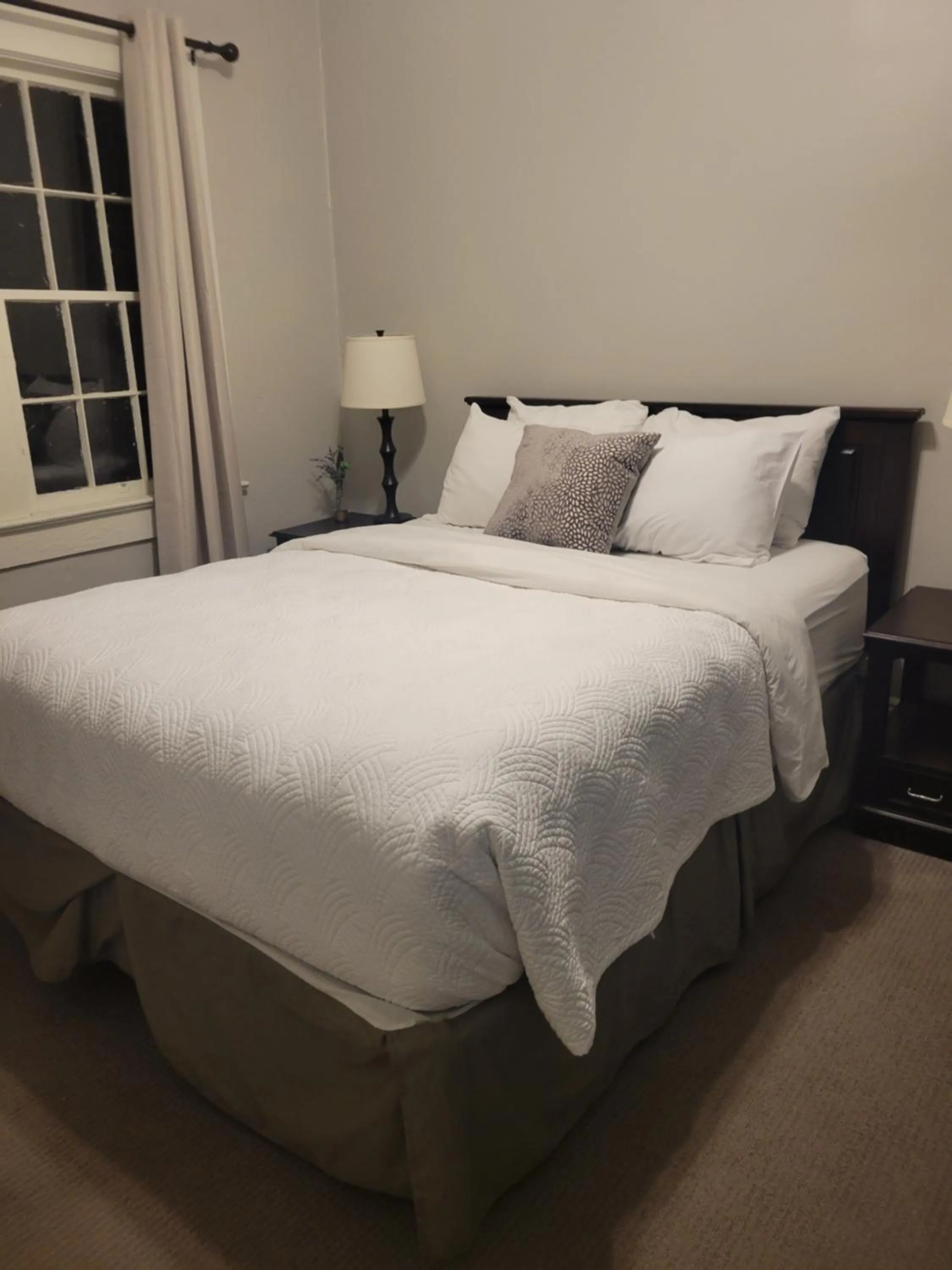 Bed in Natural Bridge Hotel, Trademark Collection by Wyndham