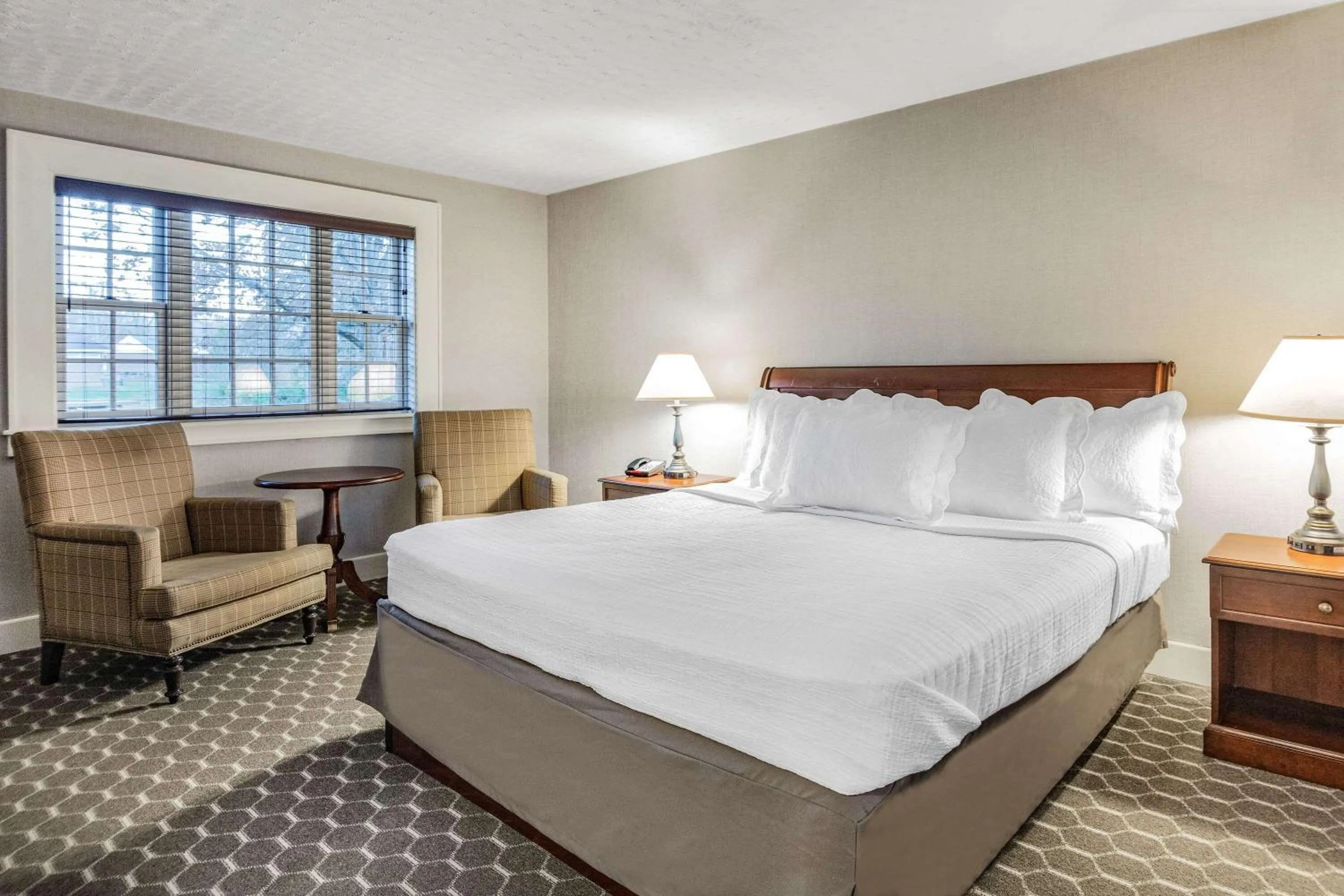 Photo of the whole room, Bed in Natural Bridge Hotel, Trademark Collection by Wyndham