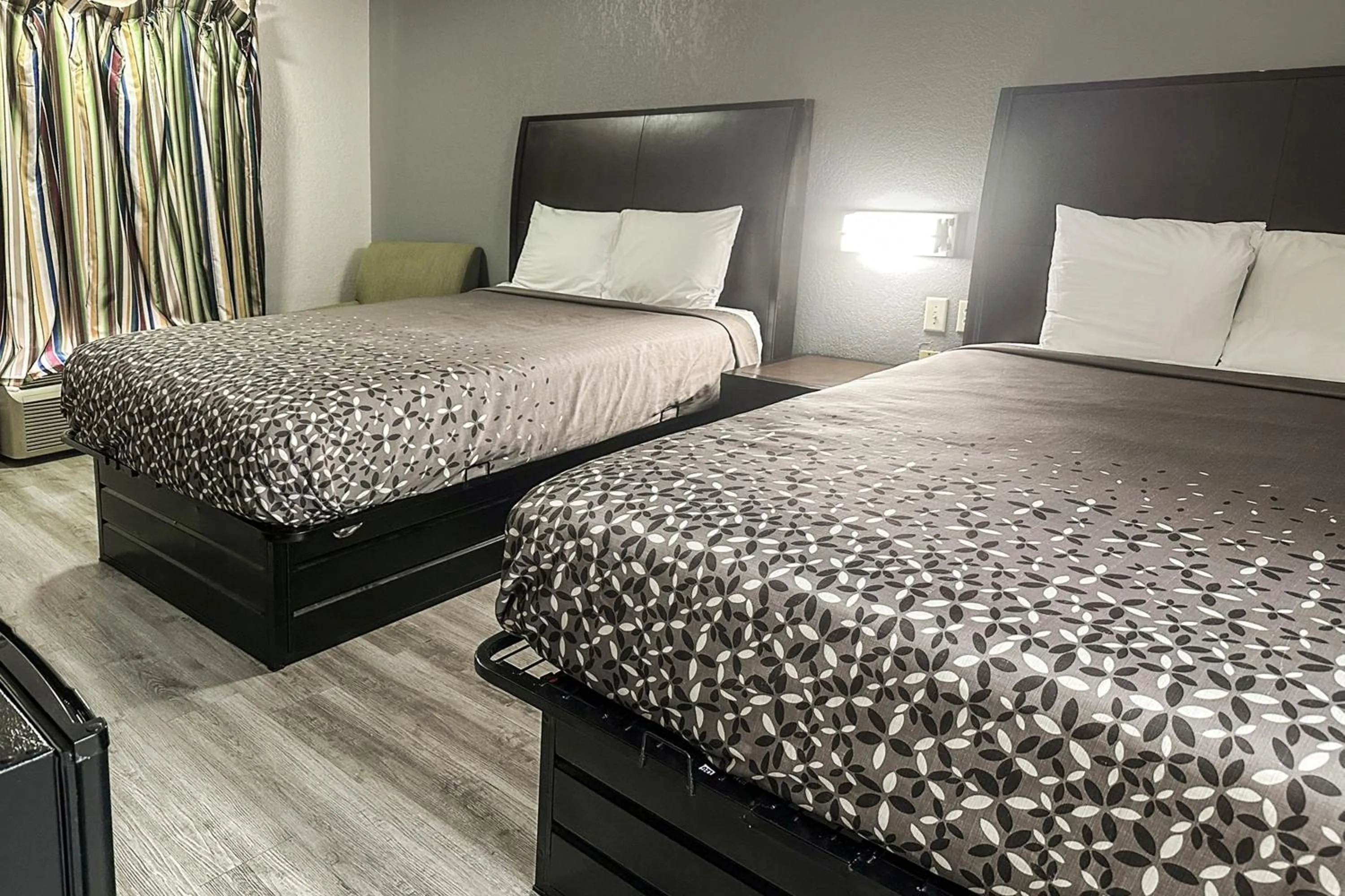 Bedroom in Regal Inn Guntersville By OYO Hwy 431