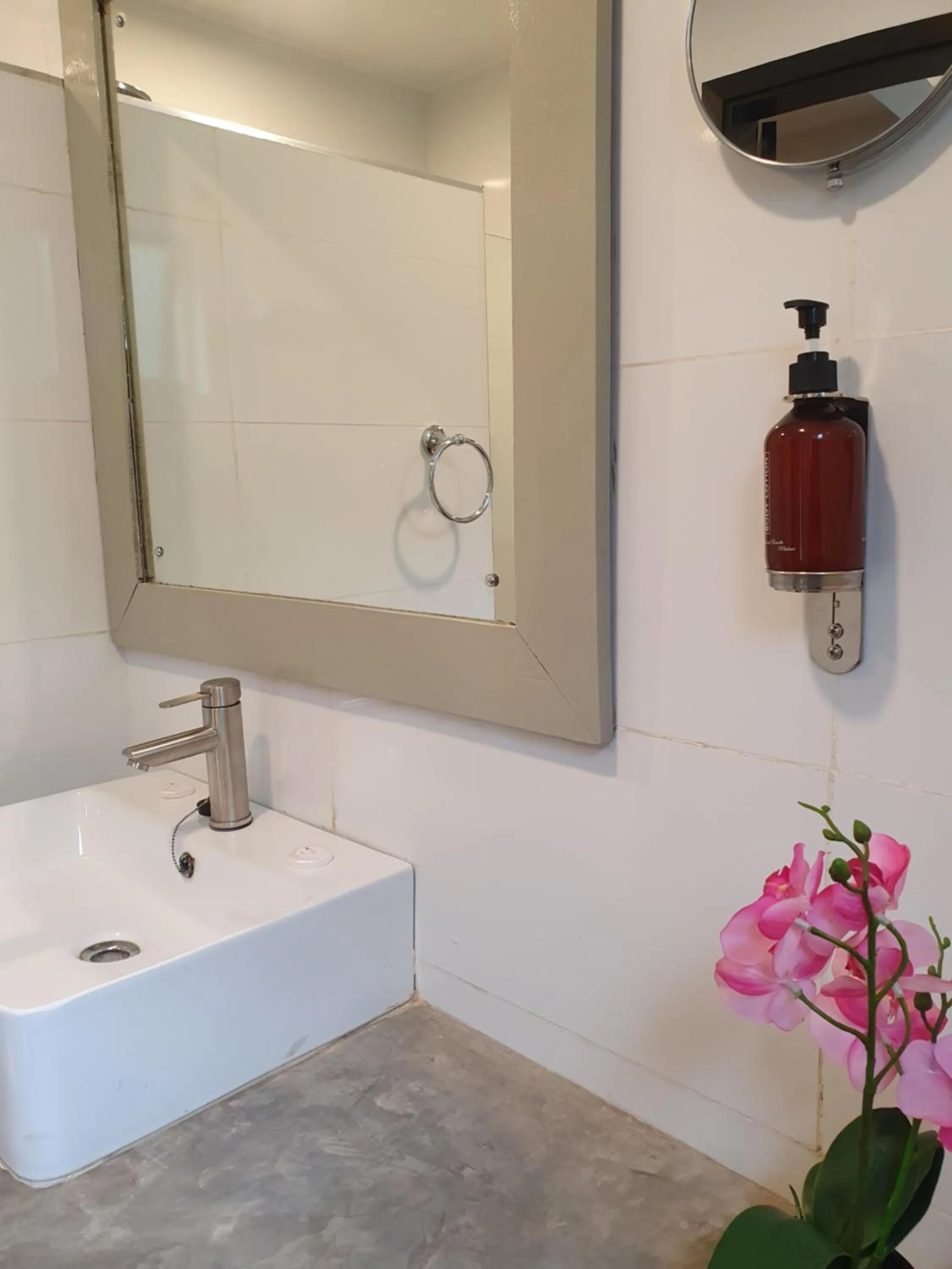 Bathroom in Waters Edge Liwonde