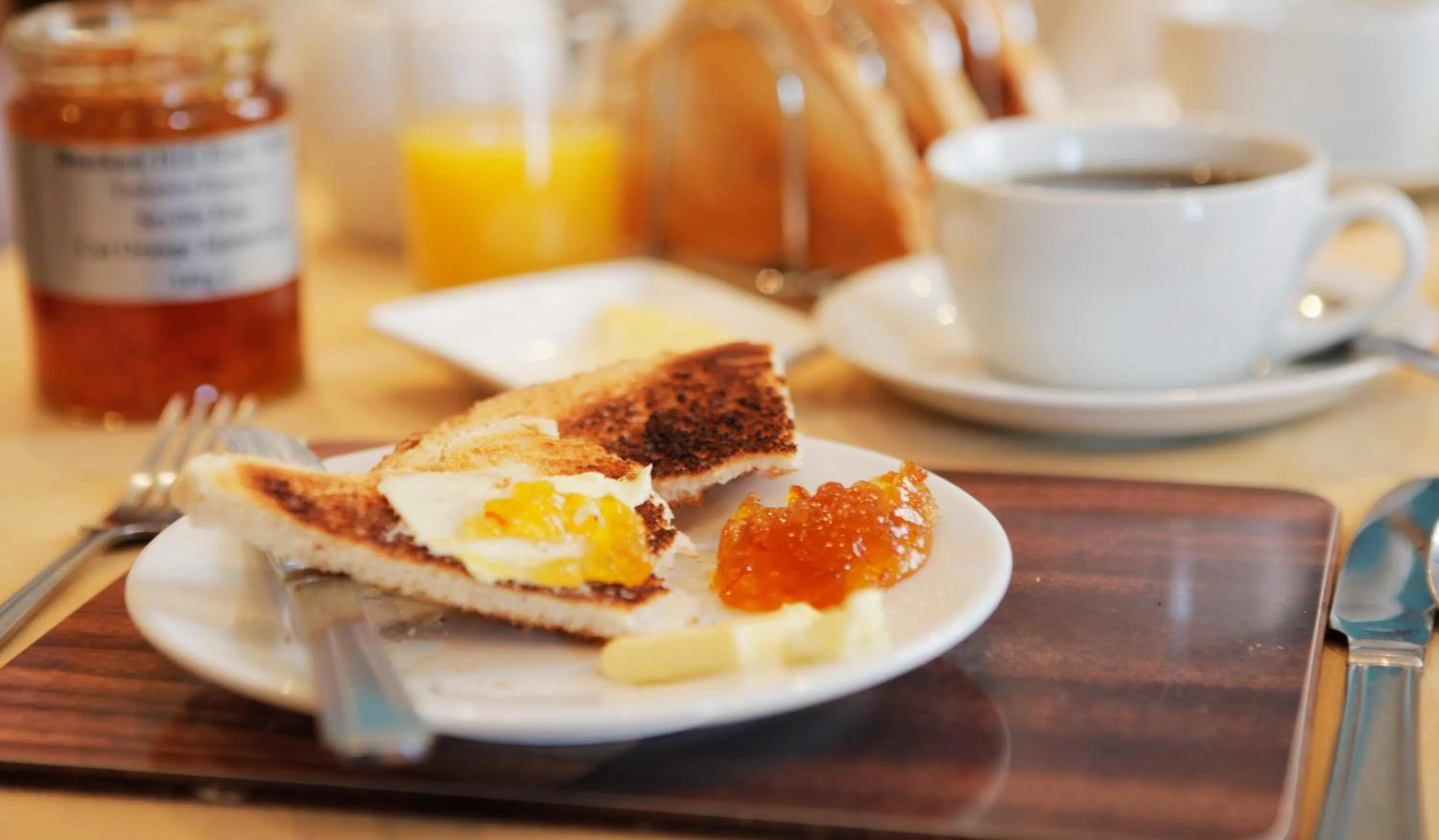 Restaurant/places to eat in Ashburton House - B&B