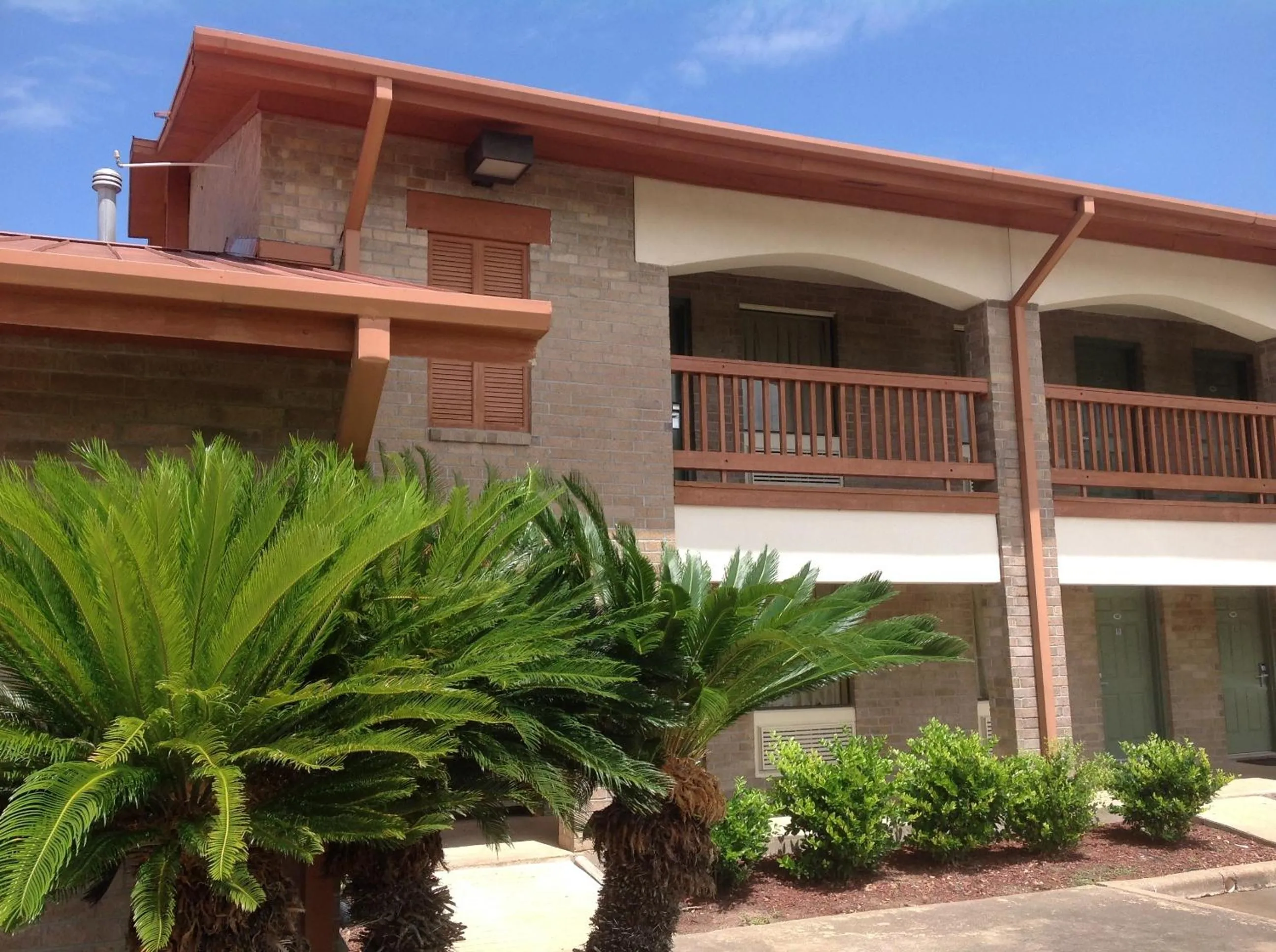 Property building in Countryside Inn