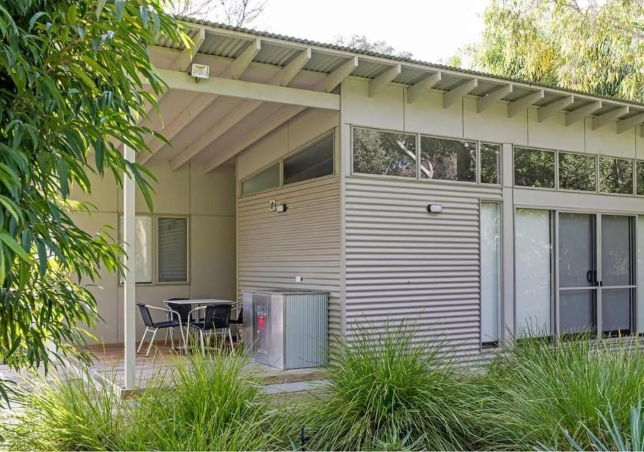 Property building in Marion Holiday Park