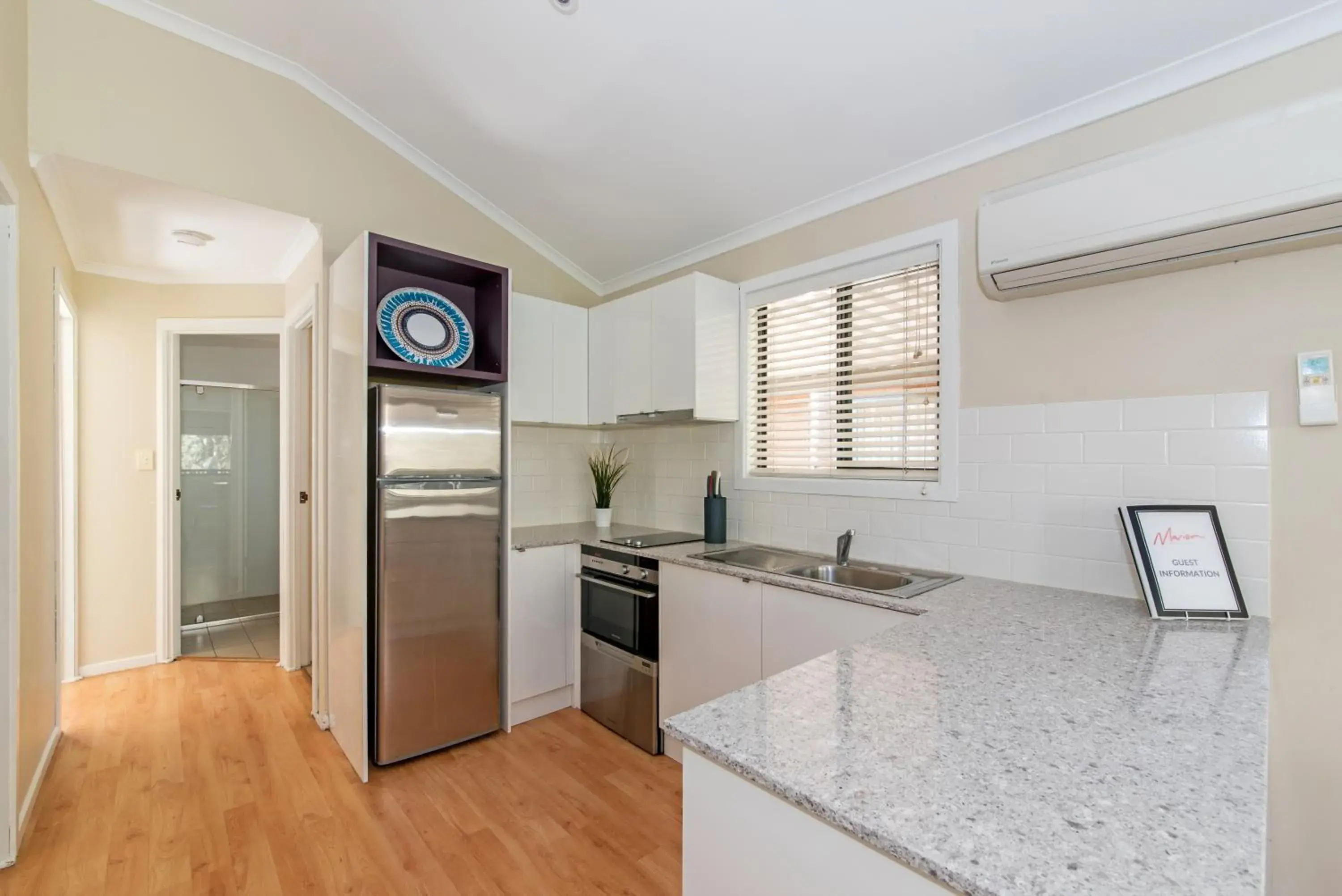 Two-Bedroom Bungalow in Marion Holiday Park Two-Bedroom Bungalow in Marion Holiday Park