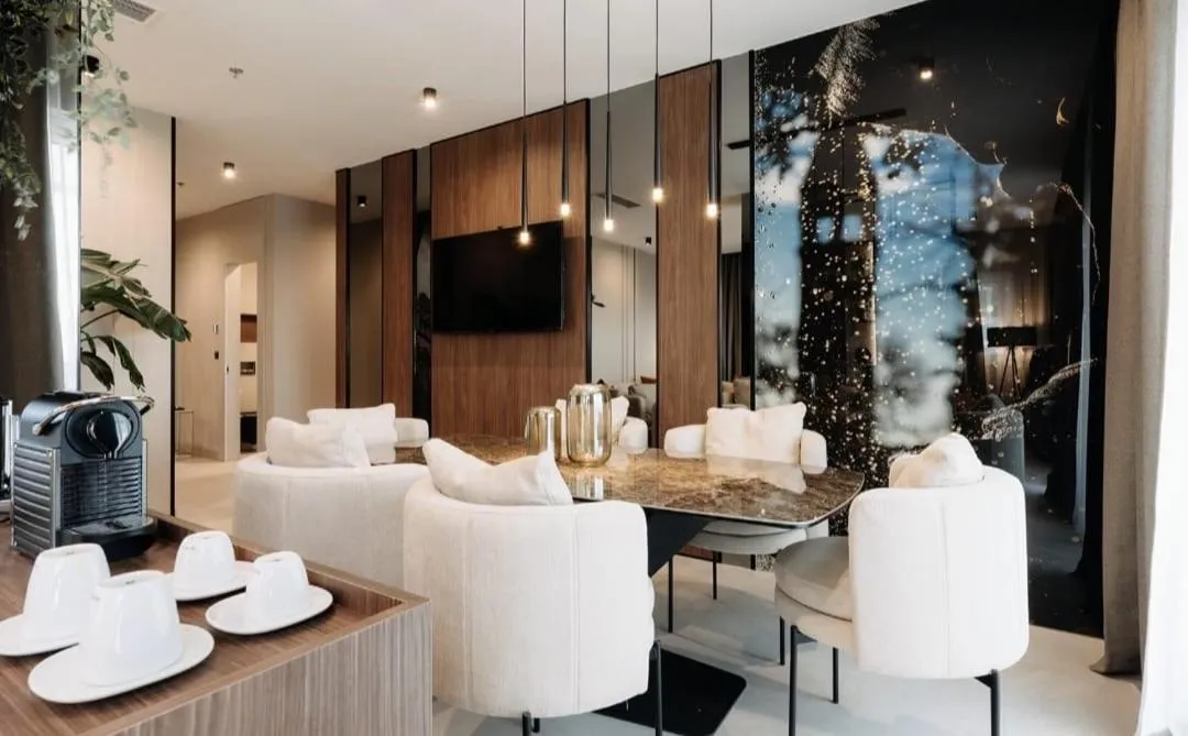 Communal lounge/ TV room in Hotel Fanat