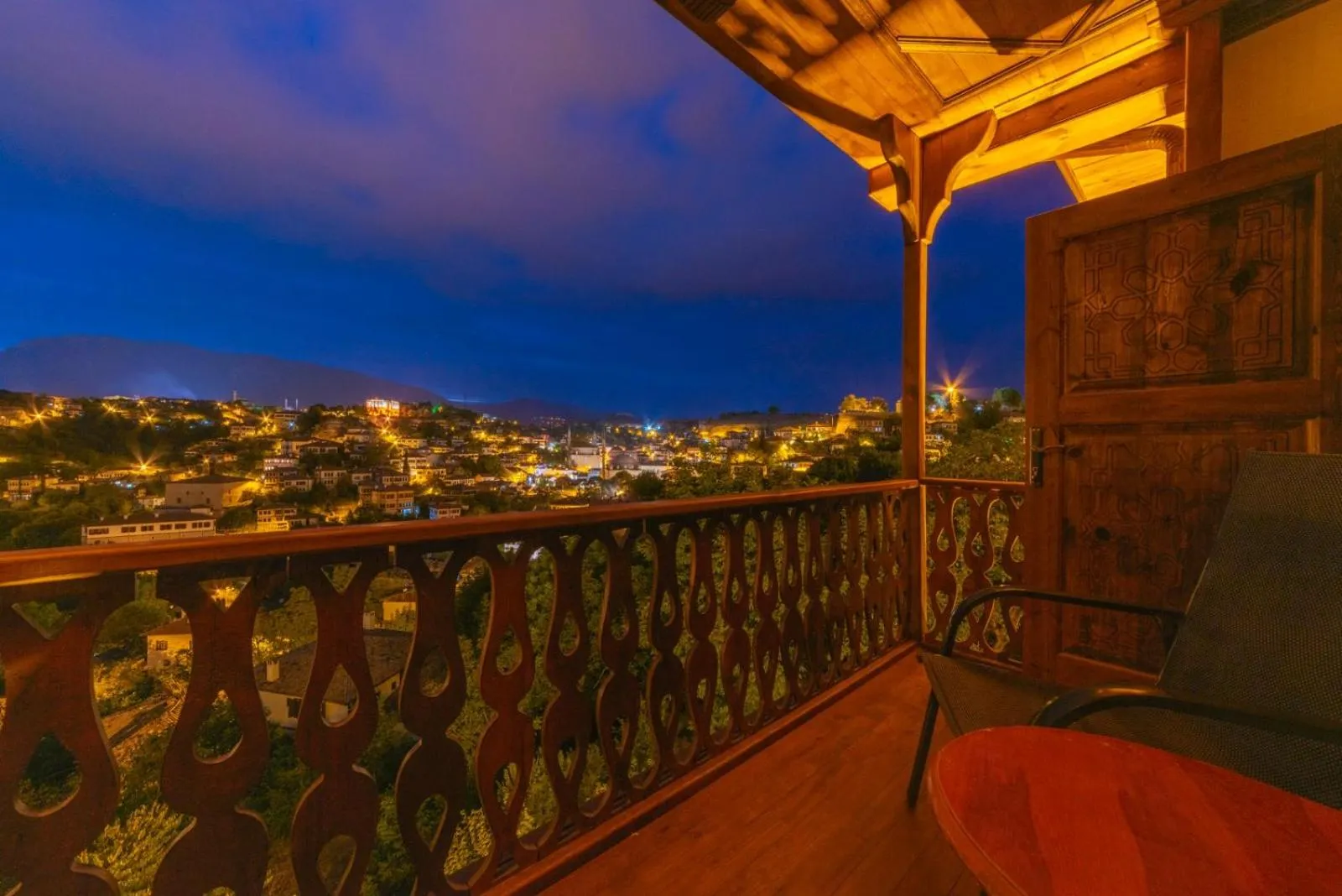 Night in Manzara Konak Otel