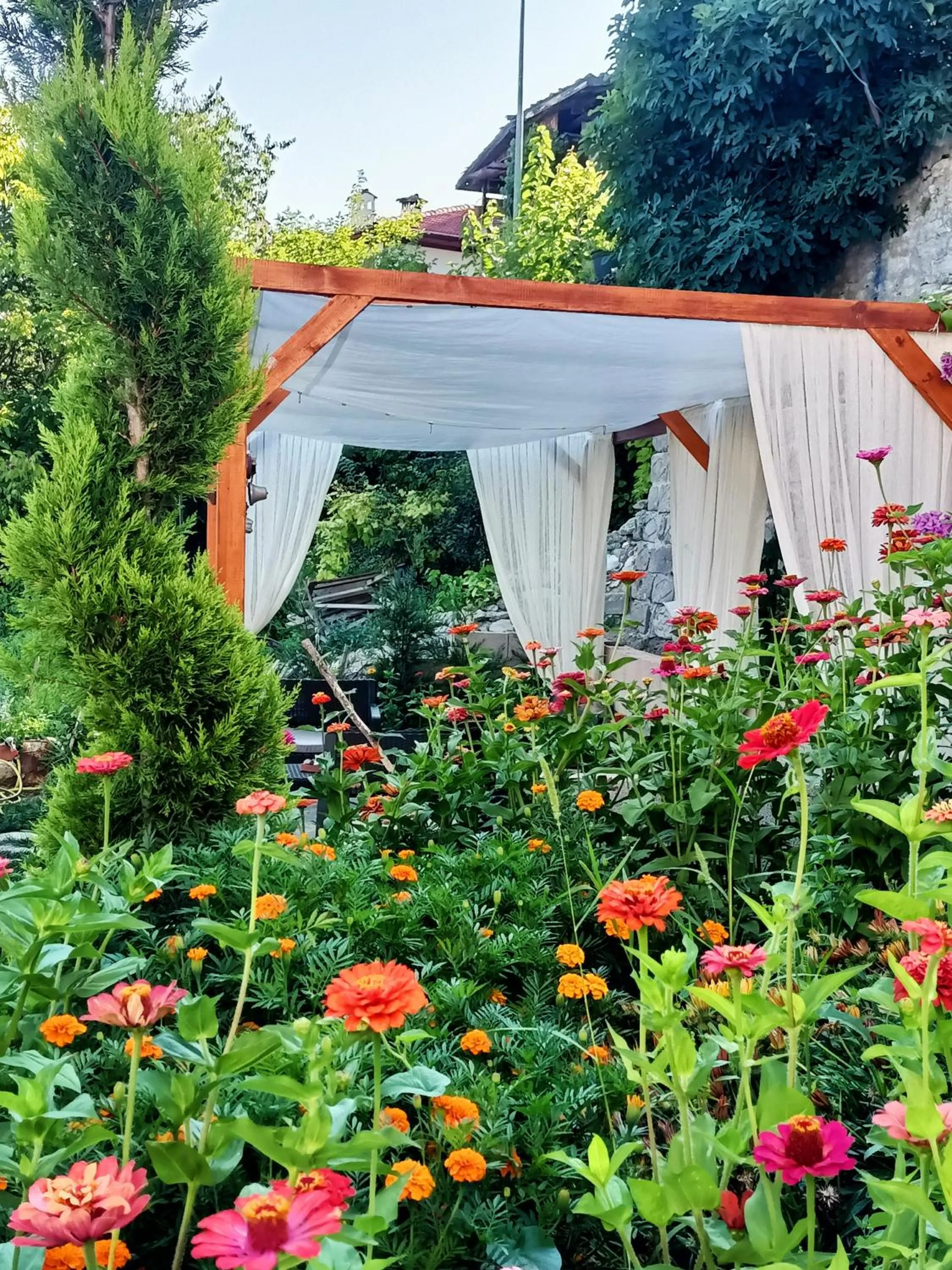 Garden in Manzara Konak Otel