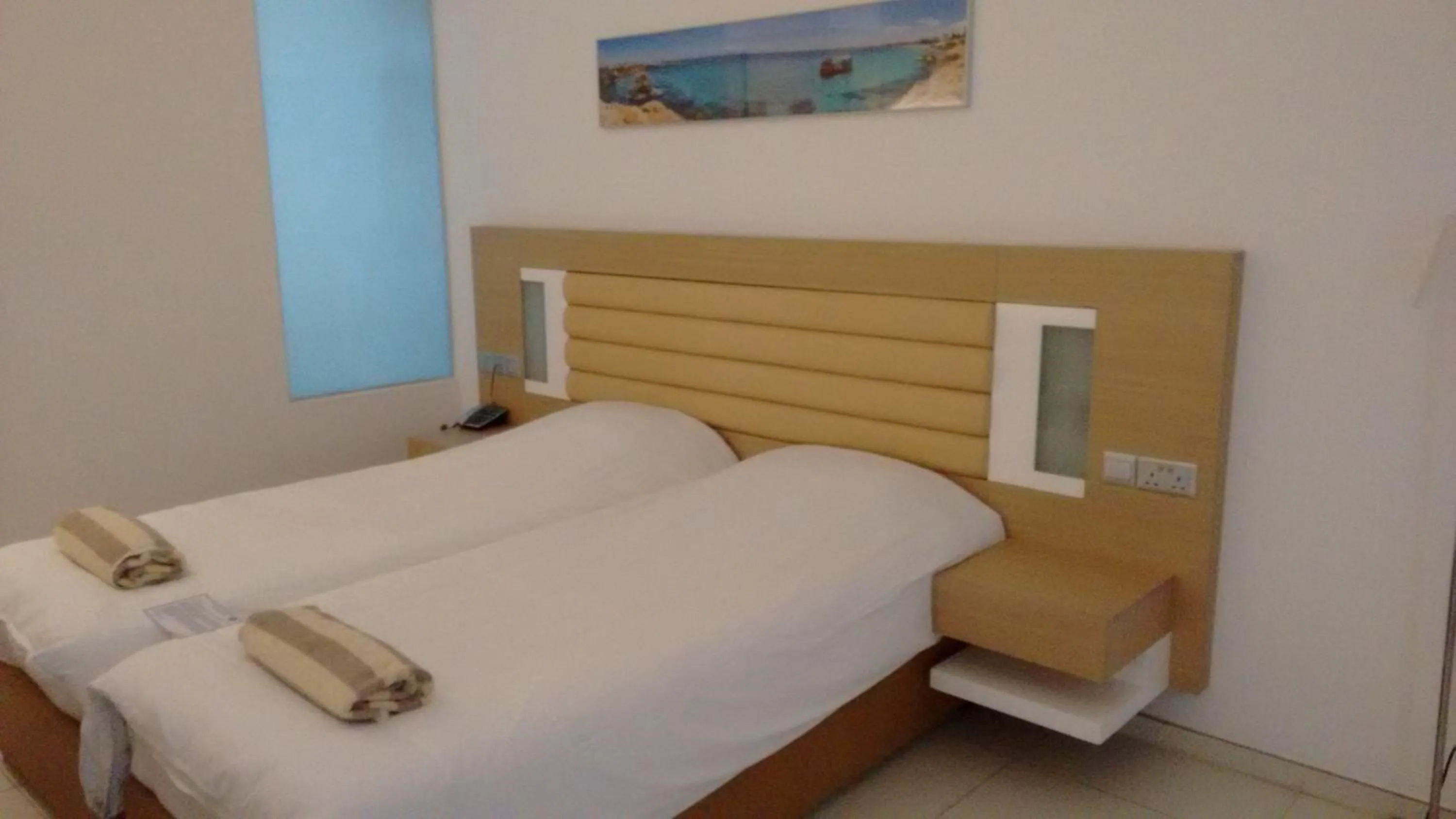 Bedroom, Bed in Vrissaki Beach Hotel