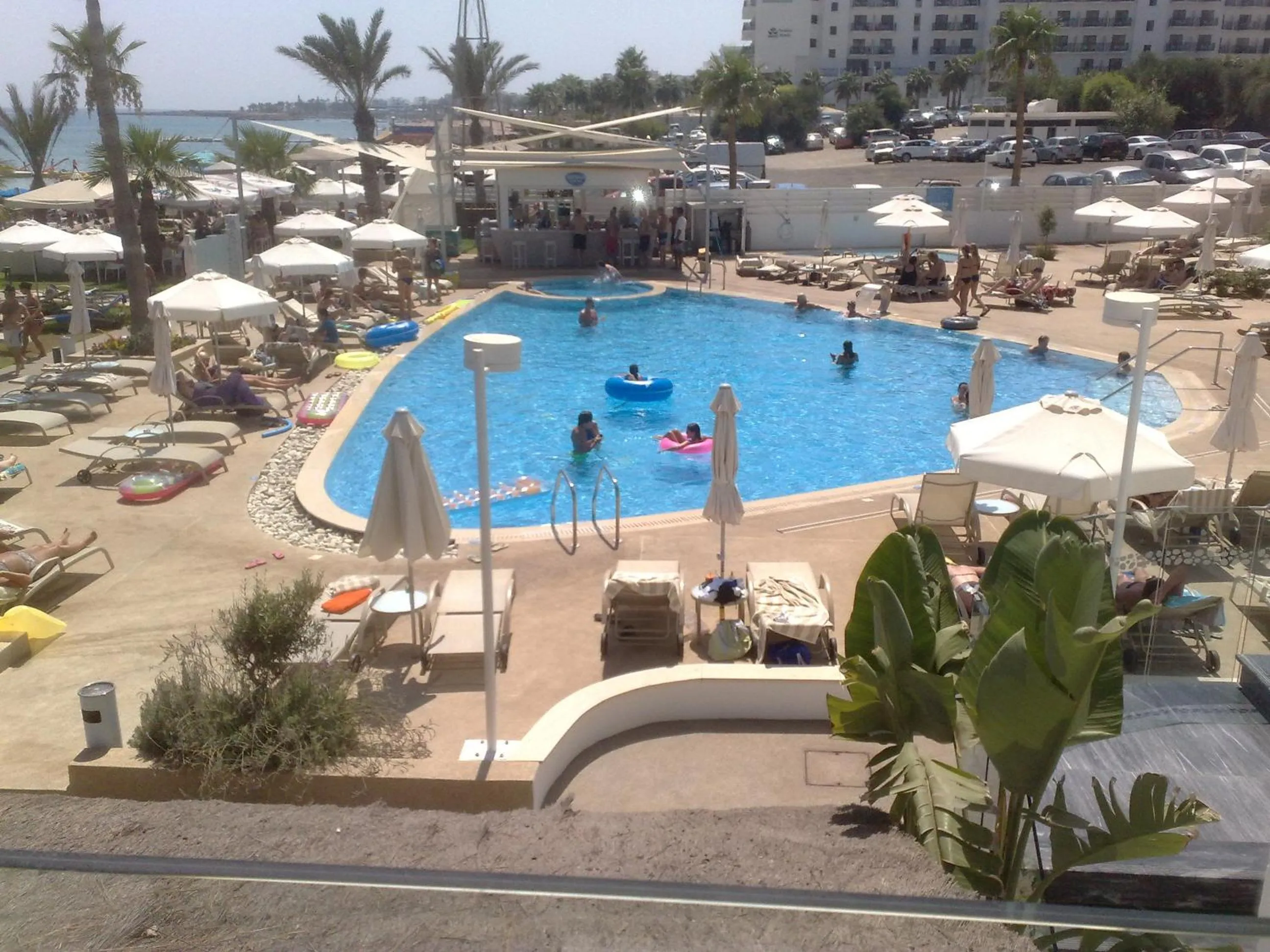 Swimming pool in Vrissaki Beach Hotel