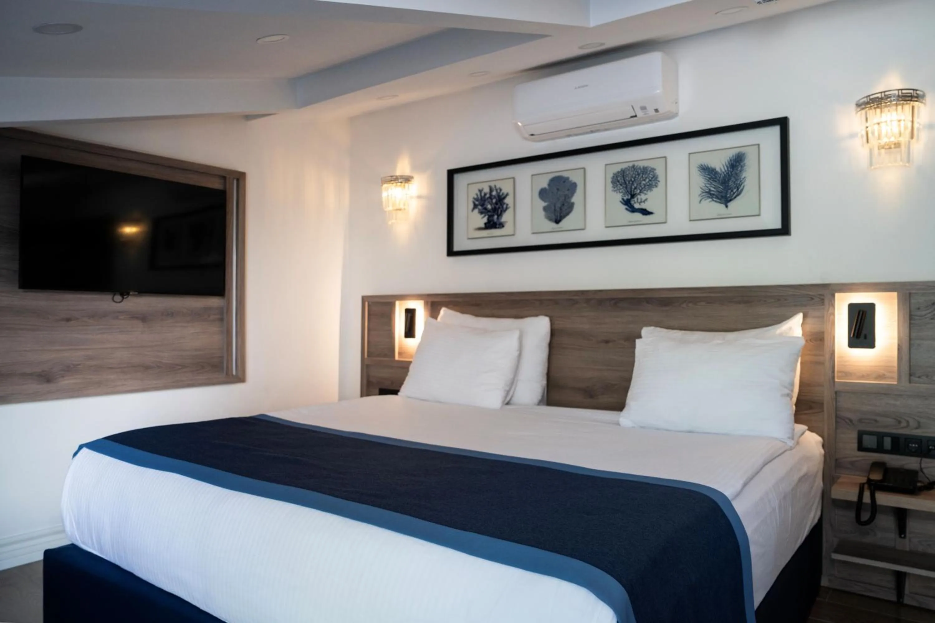 Bed in Mona Bosphorus