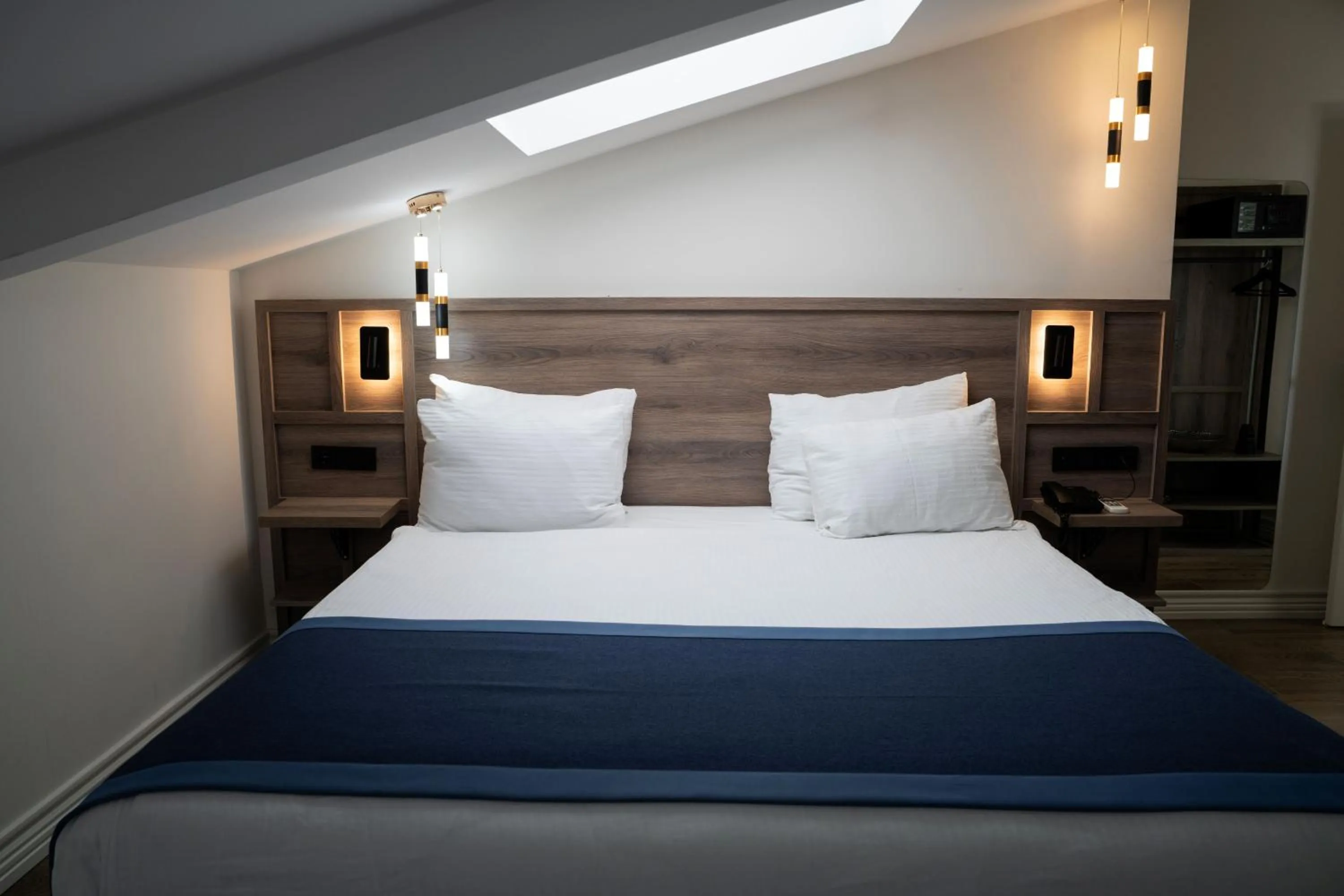 Bed in Mona Bosphorus